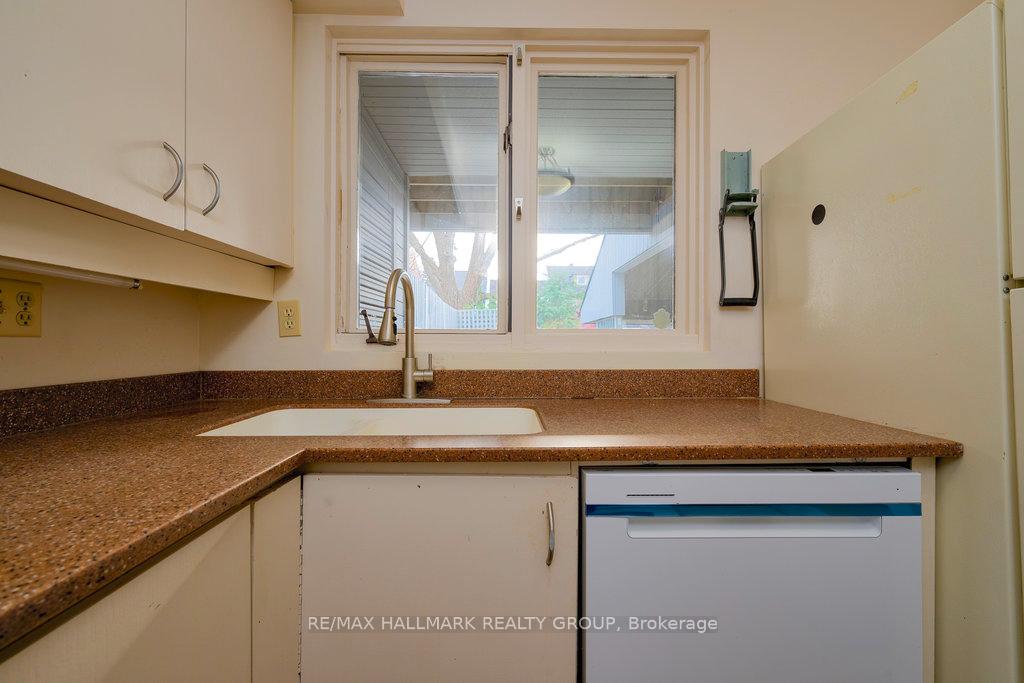Photo 11 of 273 Bruyere Street, Ottawa, Lower Town — HOMEH