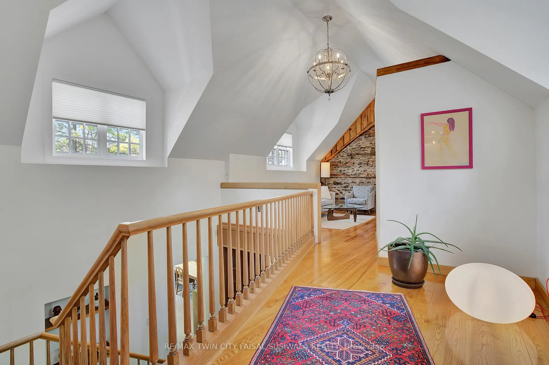 Photo 97 of 17 The Kirksway, Kitchener — HOMEH
