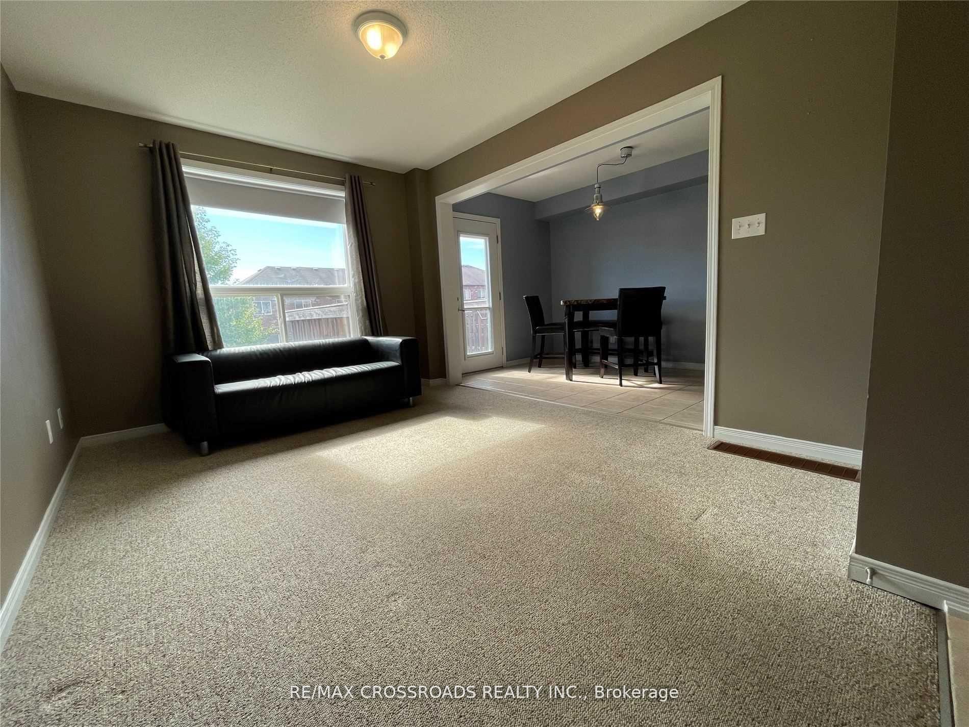 Photo 4 of 1405 Benson Street, Innisfil, Alcona — HOMEH