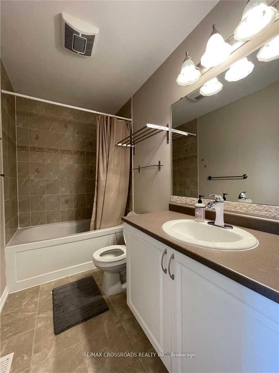 Photo 7 of 1405 Benson Street, Innisfil, Alcona — HOMEH
