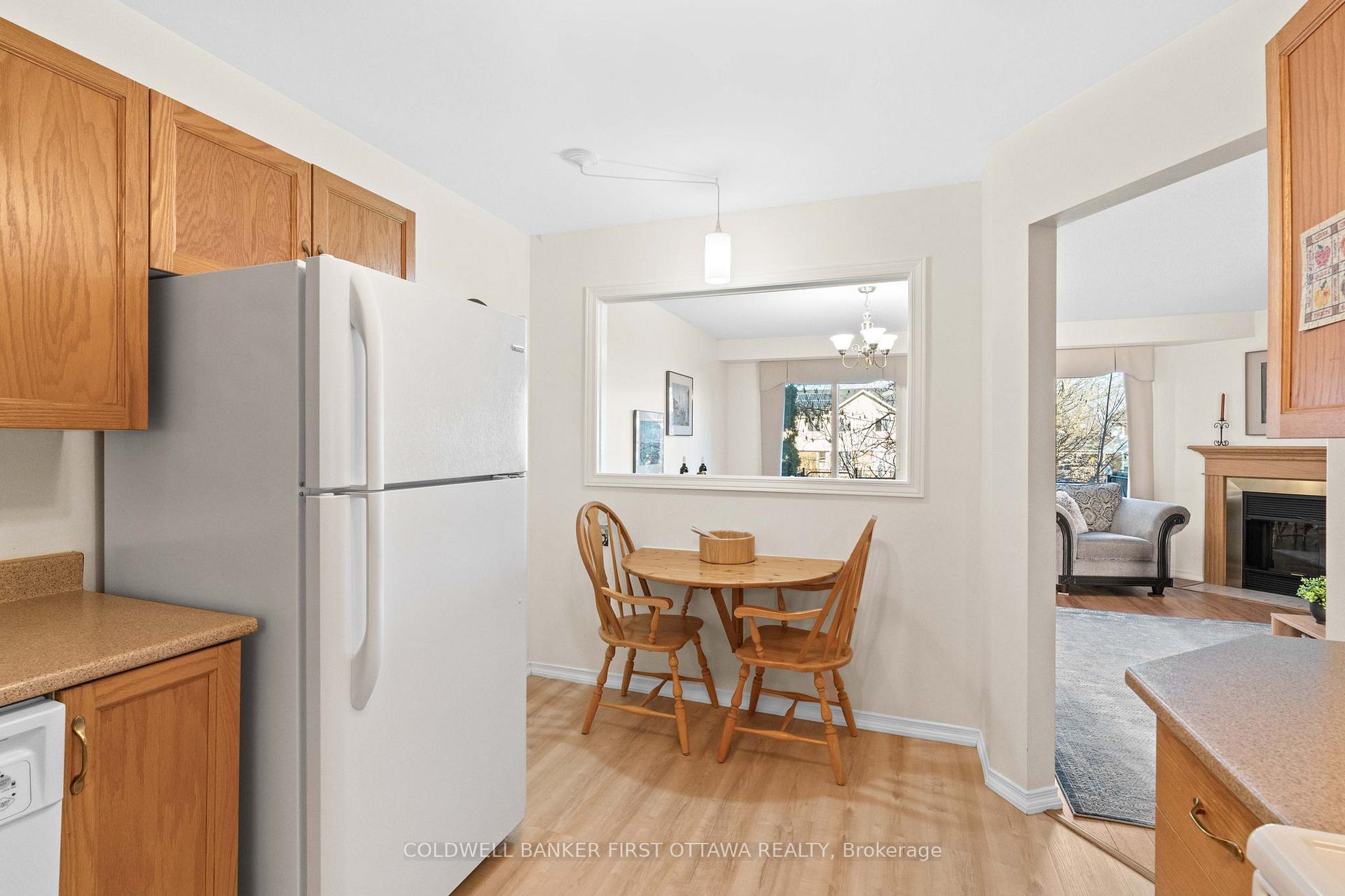 Photo 12 of 32 Royal Oak Court, Ottawa, Hunt Club Park/Greenboro — HOMEH