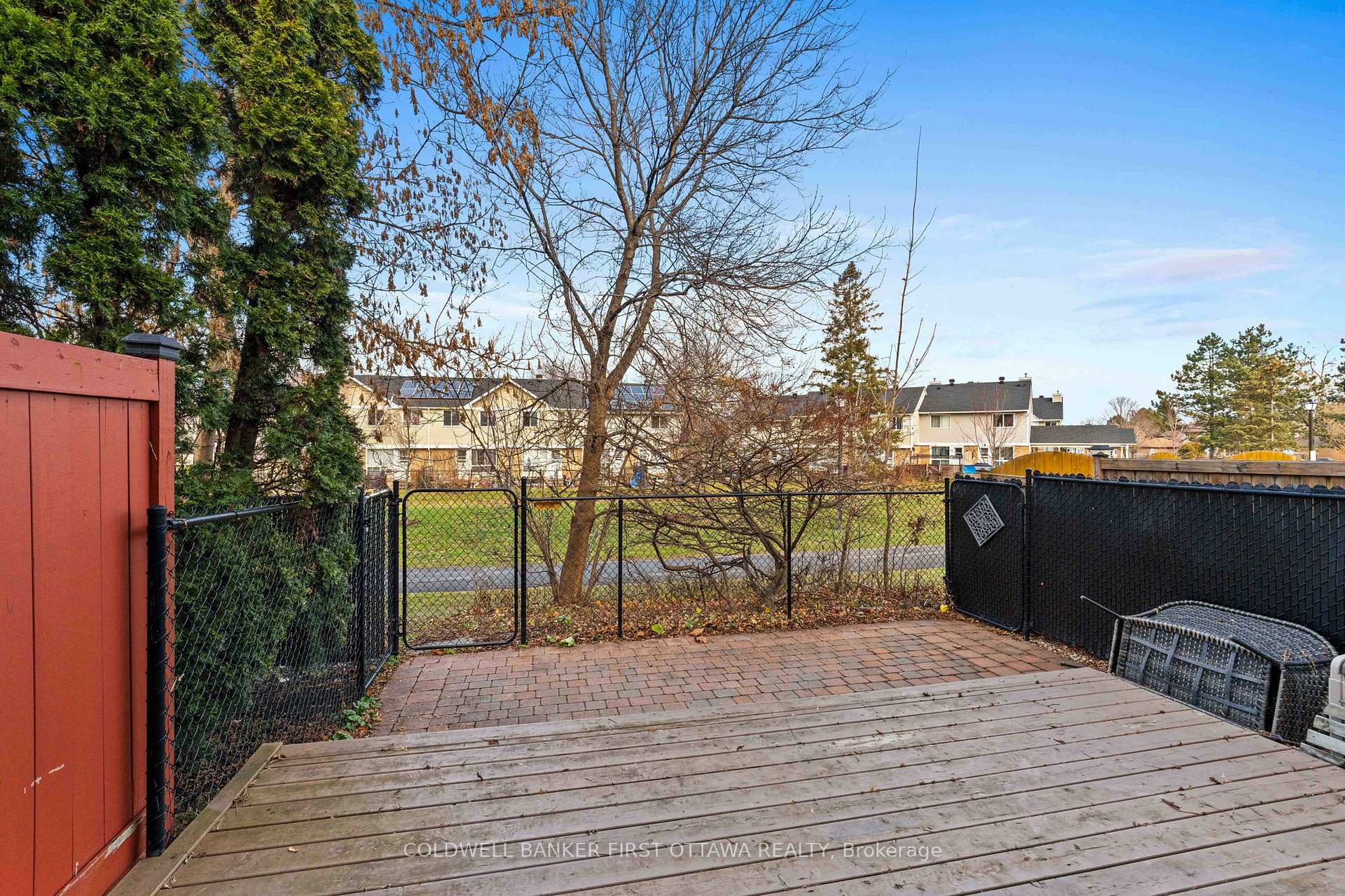 Photo 28 of 32 Royal Oak Court, Ottawa, Hunt Club Park/Greenboro — HOMEH