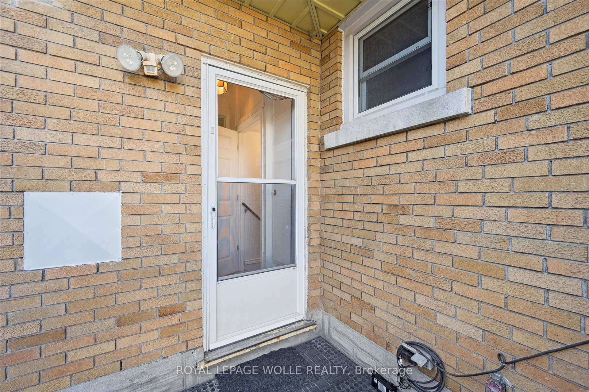 Photo 1 of Unit Lower, 18 Cambridge Avenue, Kitchener — HOMEH