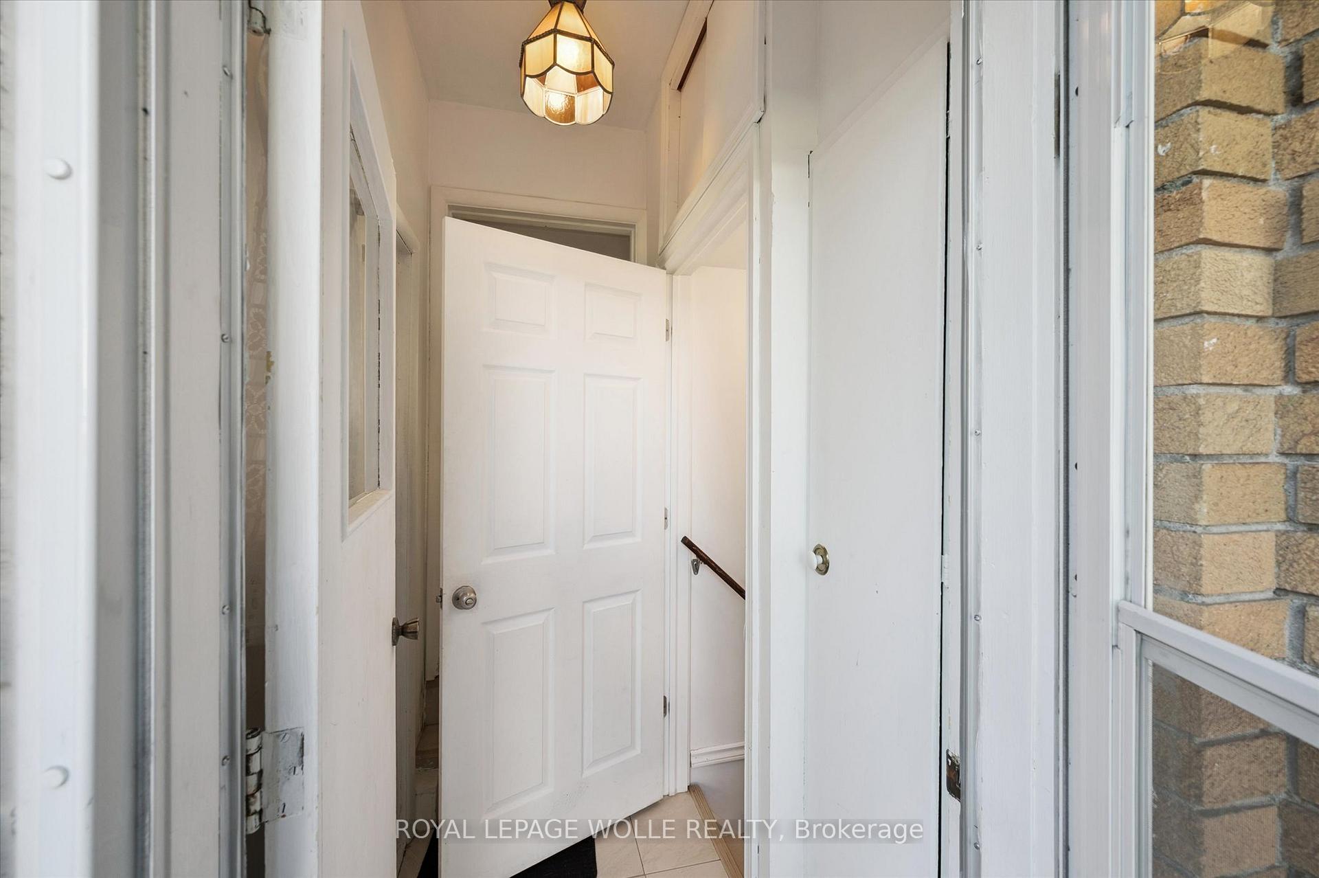 Photo 2 of Unit Lower, 18 Cambridge Avenue, Kitchener — HOMEH