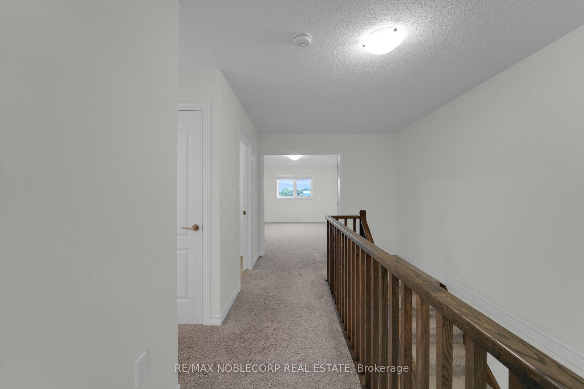 Photo 2 of 15 Lloyd Davis Way, Hamilton, Stripley — HOMEH