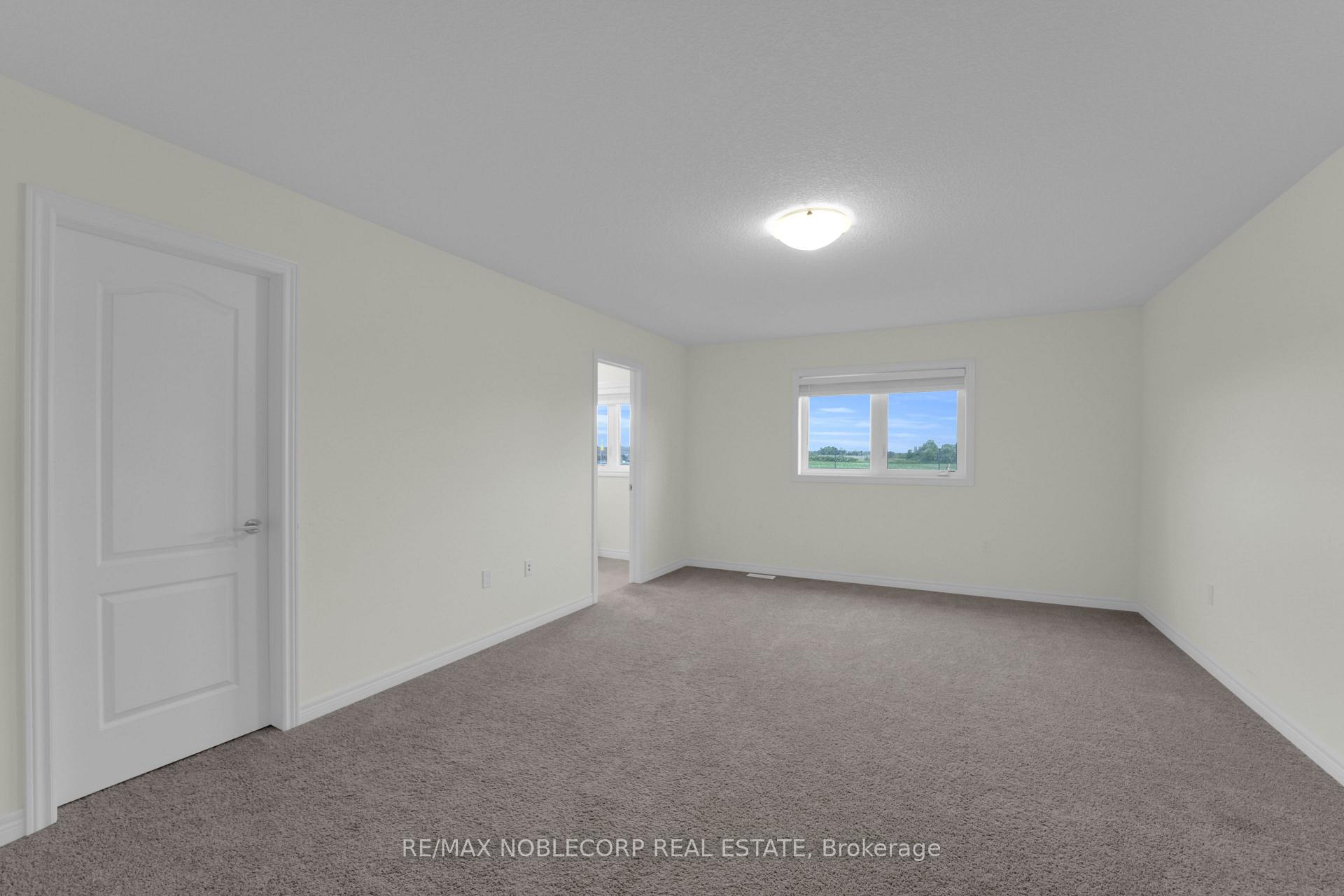 Photo 19 of 15 Lloyd Davis Way, Hamilton, Stripley — HOMEH