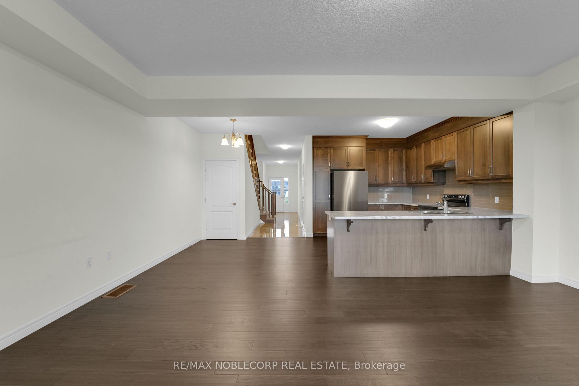 Photo 24 of 15 Lloyd Davis Way, Hamilton, Stripley — HOMEH