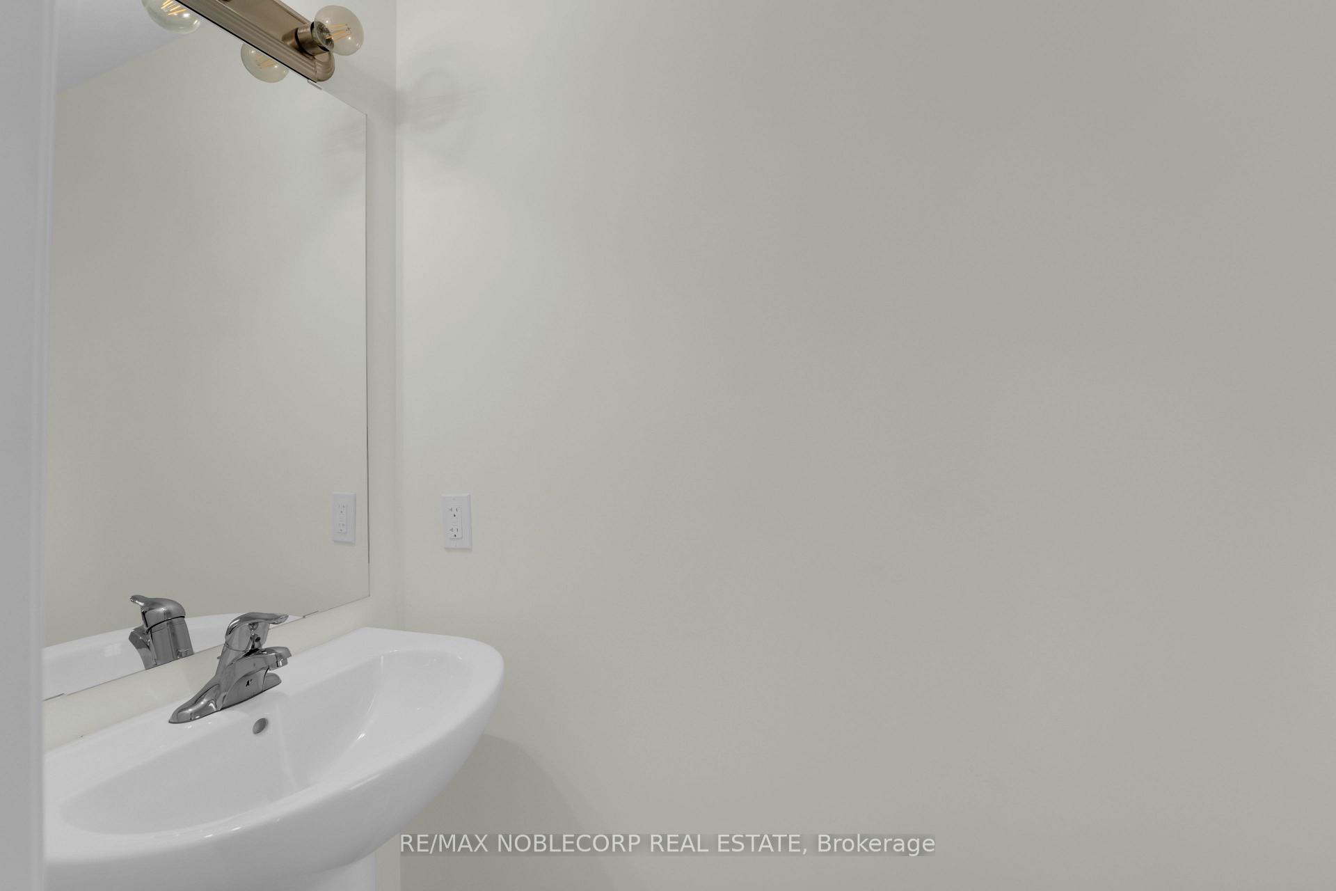 Photo 36 of 15 Lloyd Davis Way, Hamilton, Stripley — HOMEH
