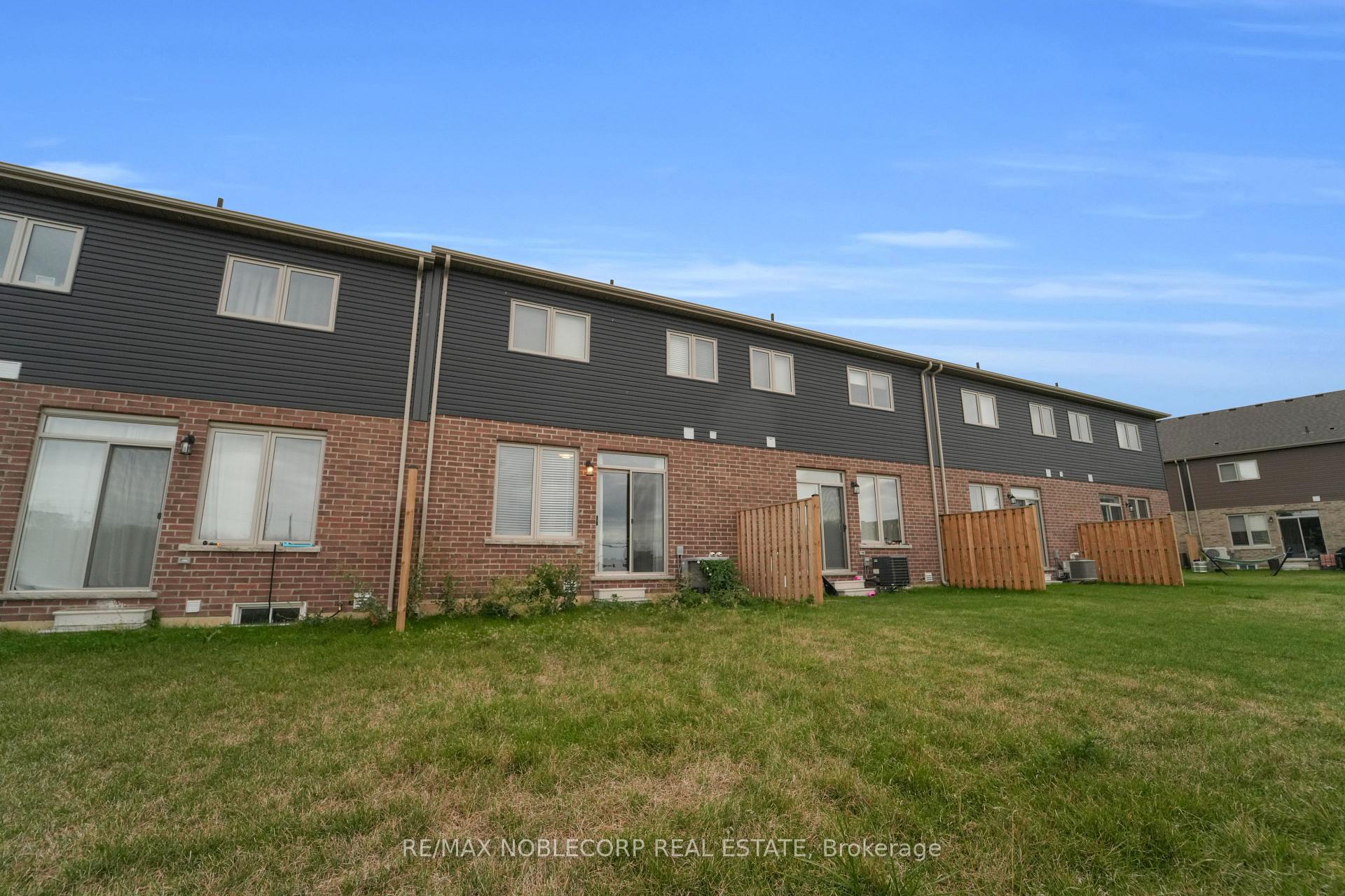 Photo 43 of 15 Lloyd Davis Way, Hamilton, Stripley — HOMEH