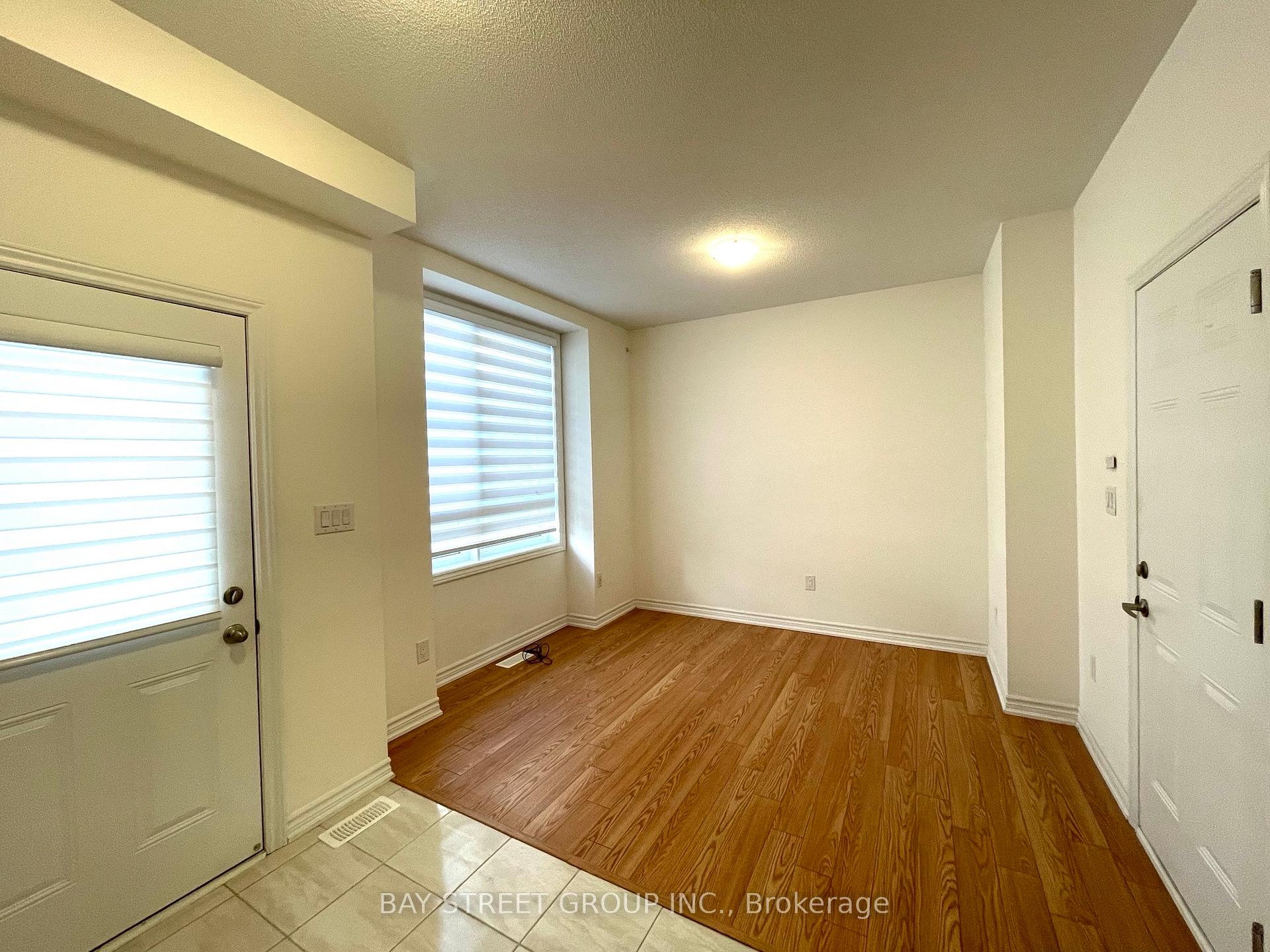 Photo 5 of 24 Imperial College Lane, Markham, Wismer — HOMEH