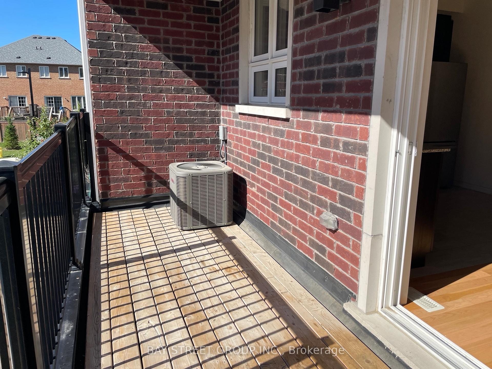 Photo 11 of 24 Imperial College Lane, Markham, Wismer — HOMEH