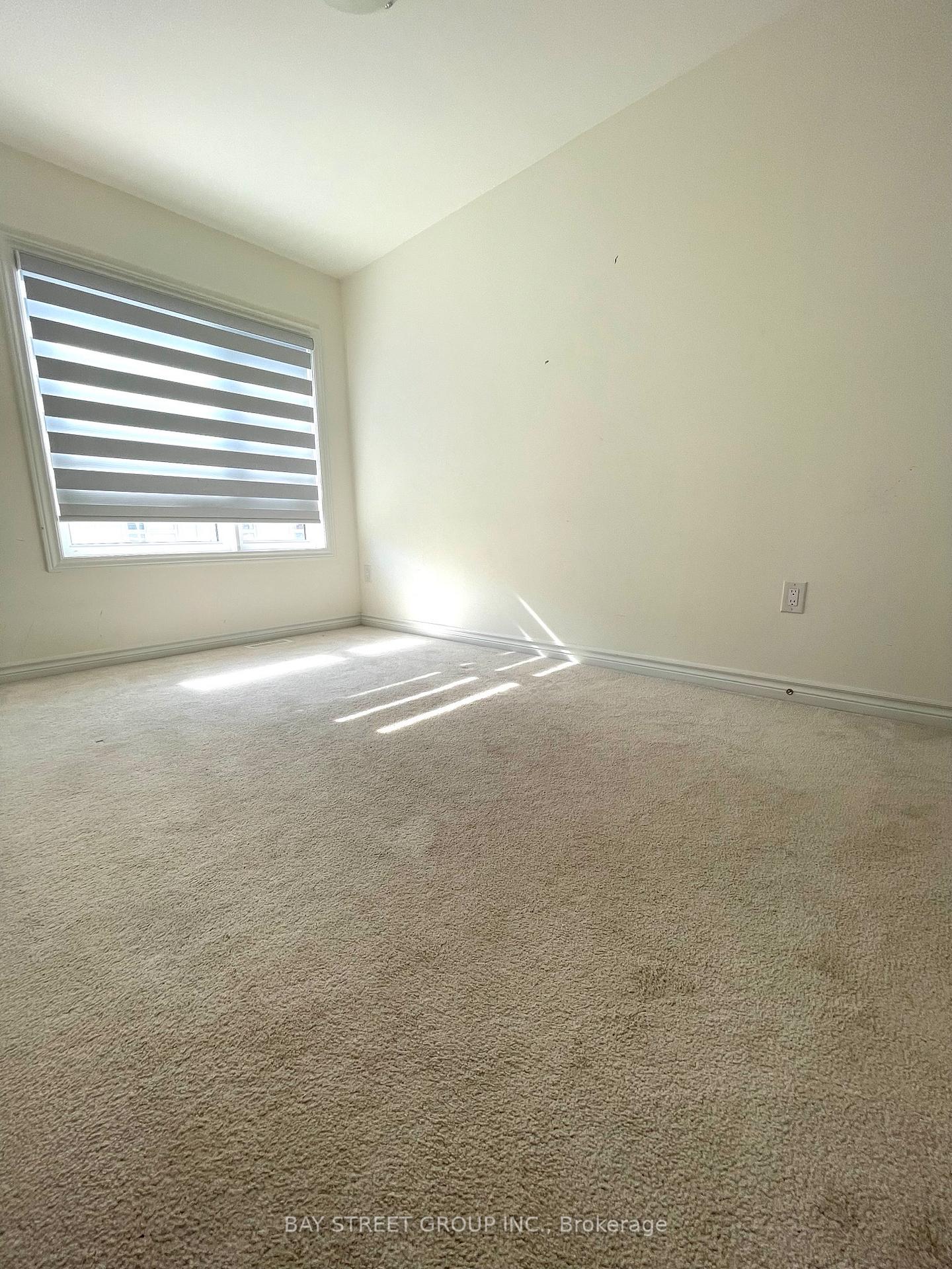 Photo 18 of 24 Imperial College Lane, Markham, Wismer — HOMEH