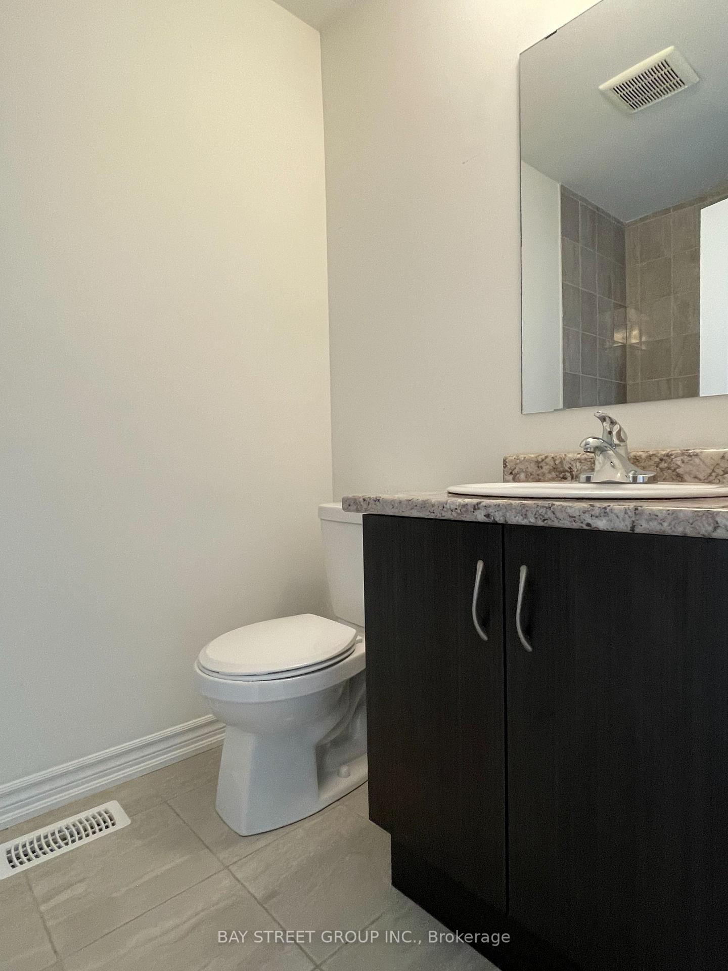 Photo 20 of 24 Imperial College Lane, Markham, Wismer — HOMEH