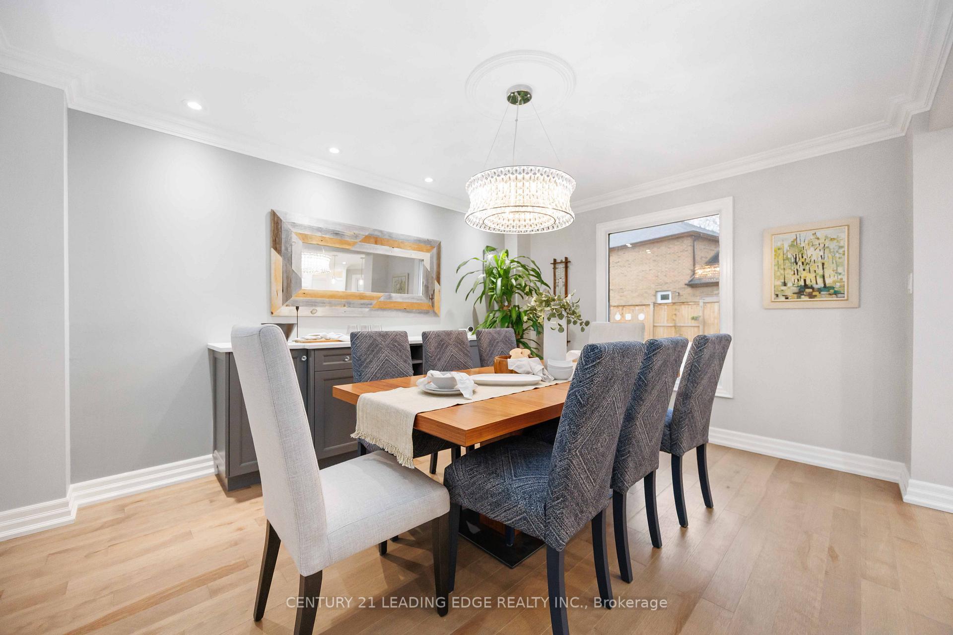 Photo 8 of 64 Lehman Crescent, Markham, Markham Village — HOMEH