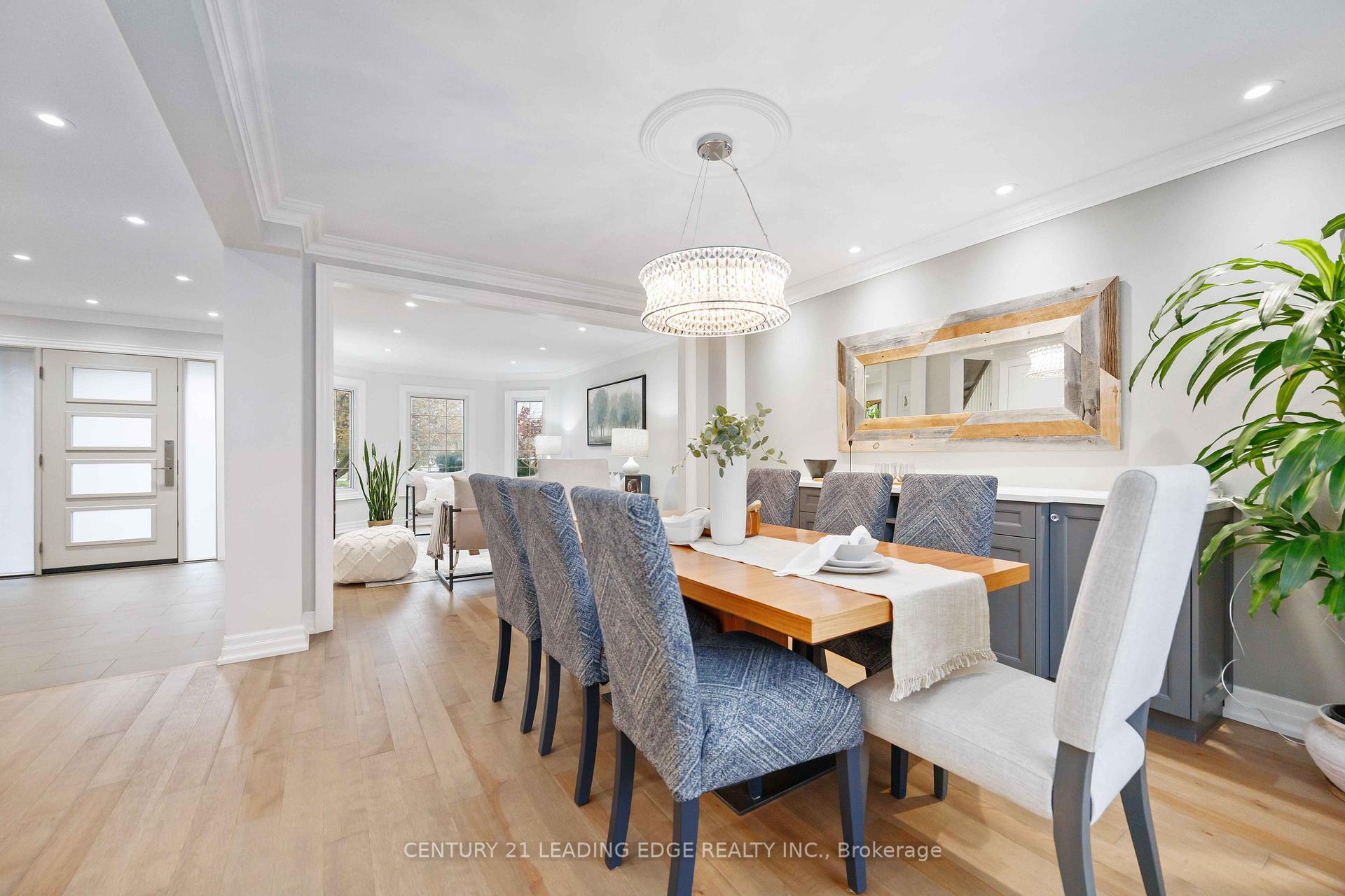 Photo 9 of 64 Lehman Crescent, Markham, Markham Village — HOMEH