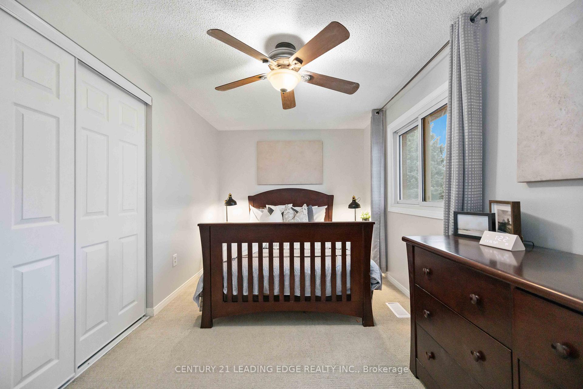 Photo 26 of 64 Lehman Crescent, Markham, Markham Village — HOMEH