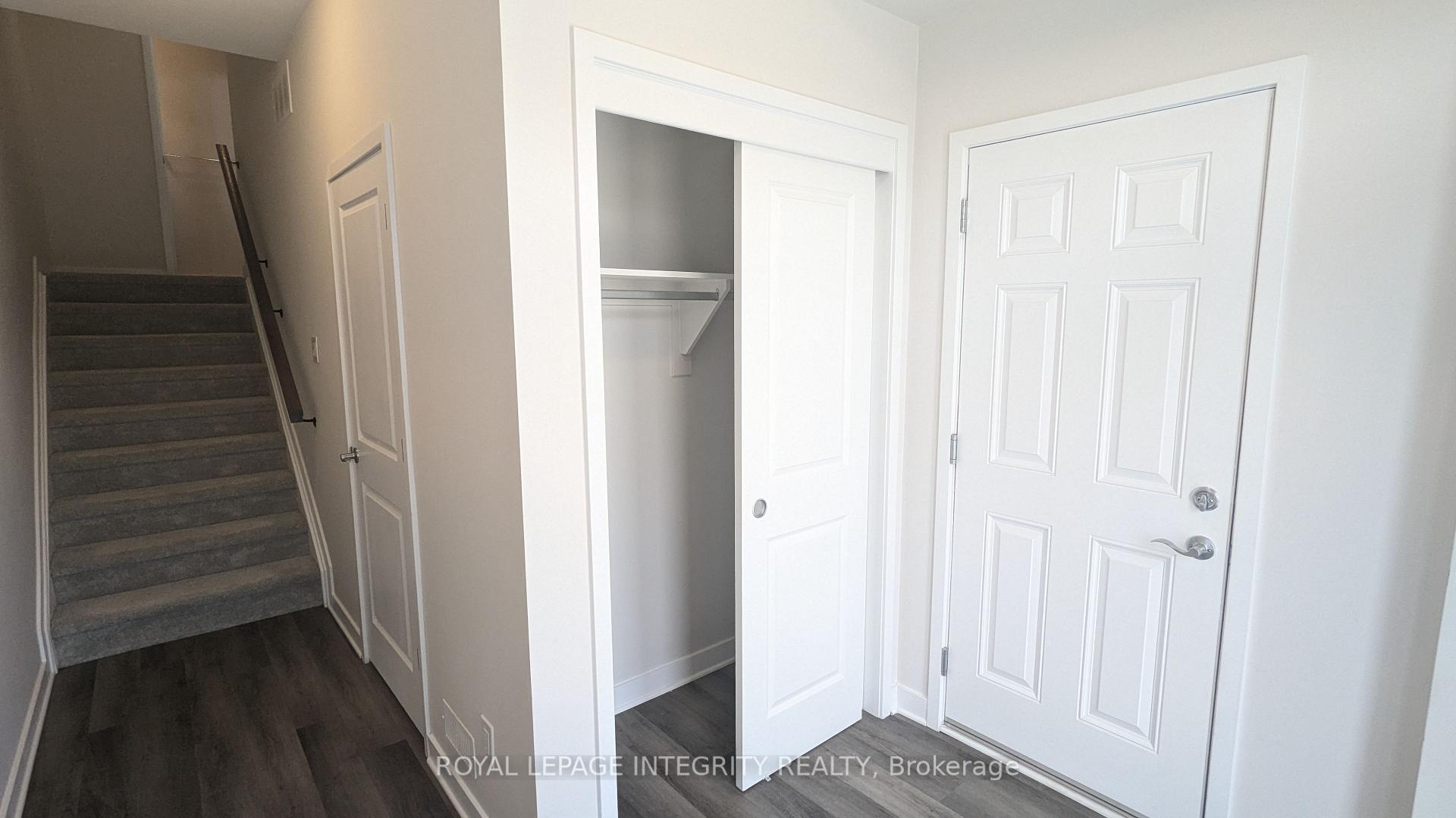 Photo 3 of 76 Franchise Private, Ottawa, Kanata - Emerald Meadows/Trailwest — HOMEH