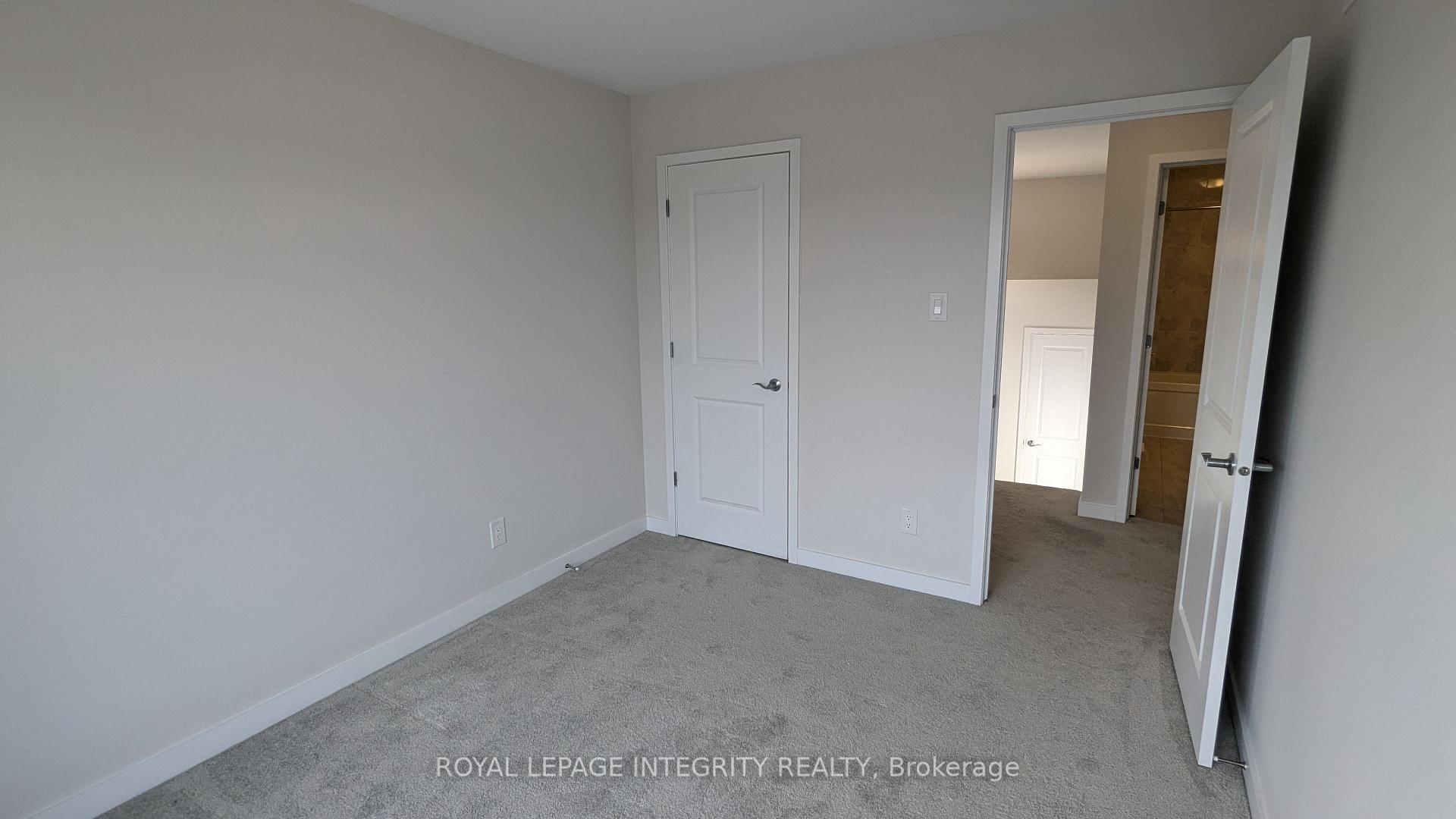 Photo 17 of 76 Franchise Private, Ottawa, Kanata - Emerald Meadows/Trailwest — HOMEH