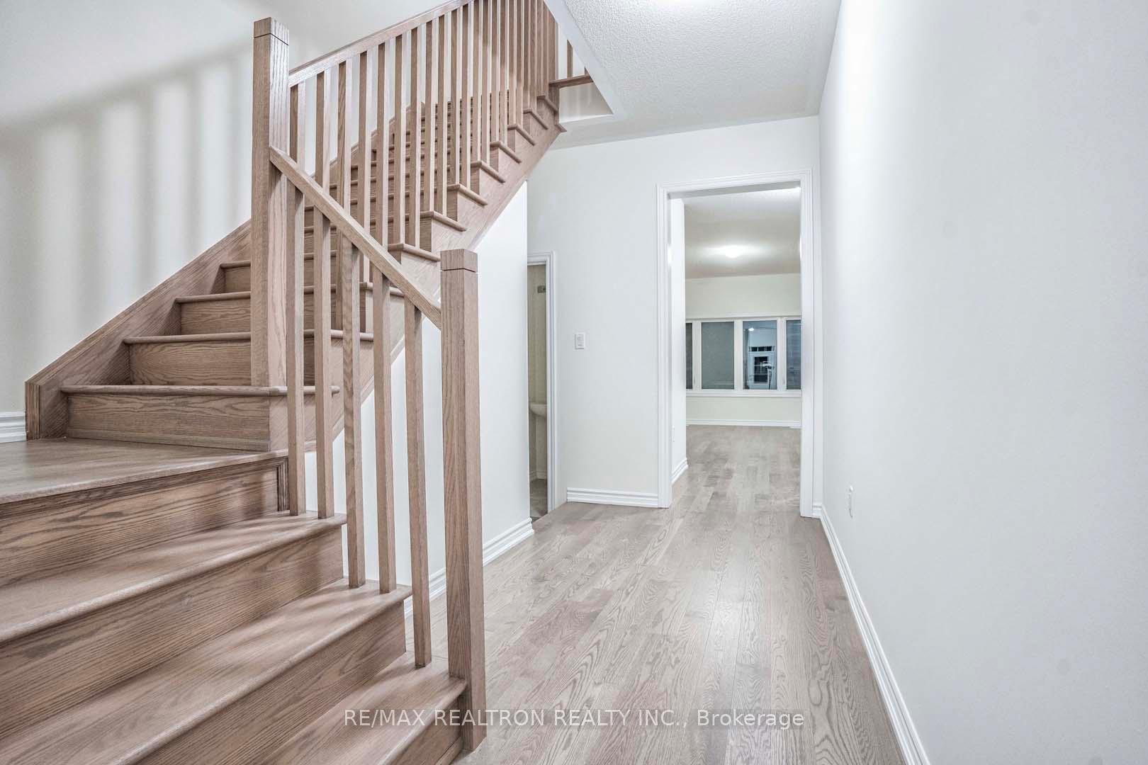 Photo 5 of 1502 Harker Street, Innisfil, Alcona — HOMEH