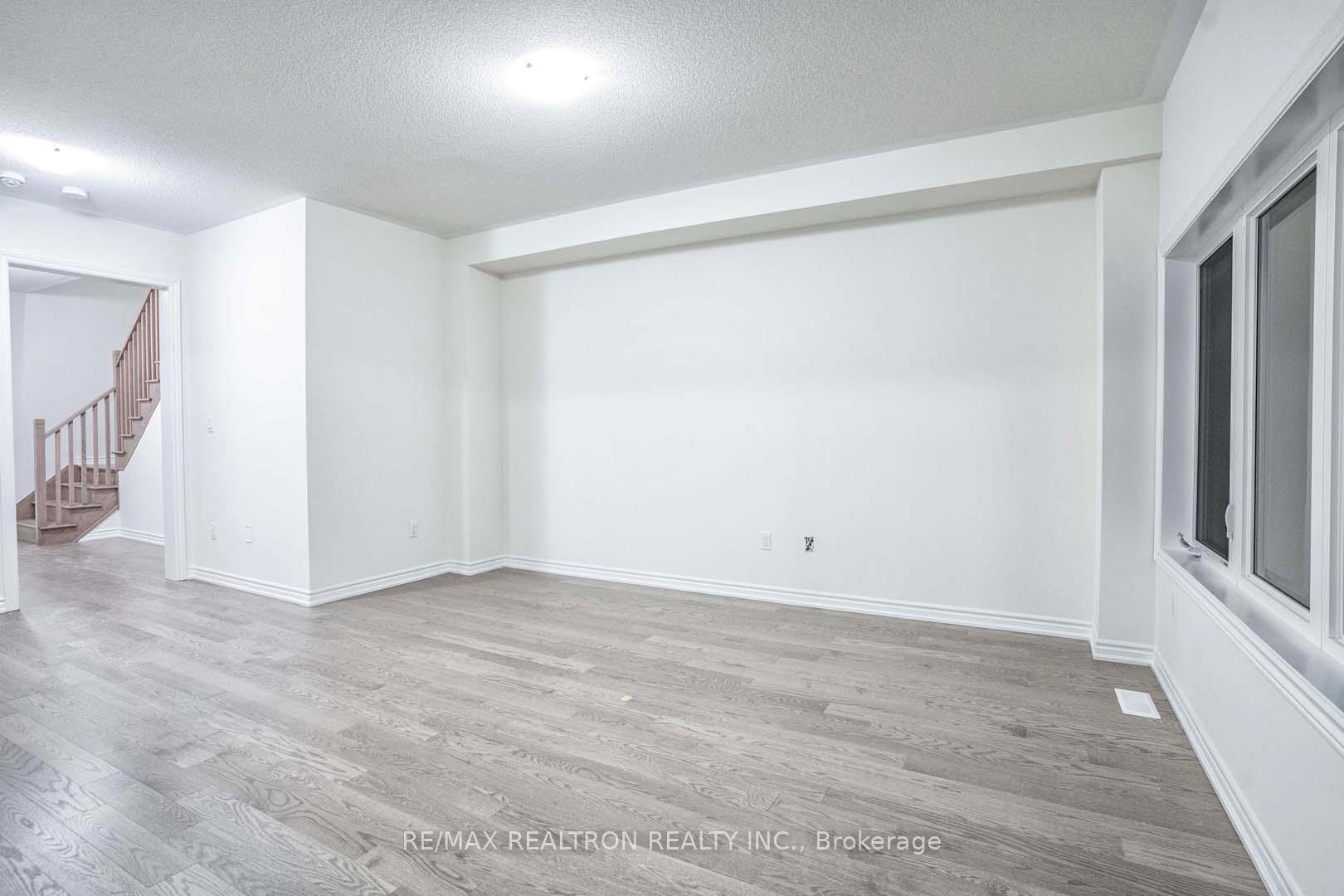 Photo 8 of 1502 Harker Street, Innisfil, Alcona — HOMEH