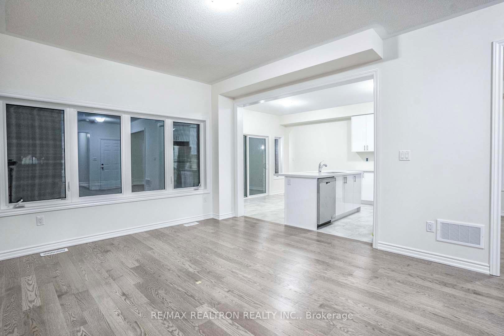 Photo 10 of 1502 Harker Street, Innisfil, Alcona — HOMEH