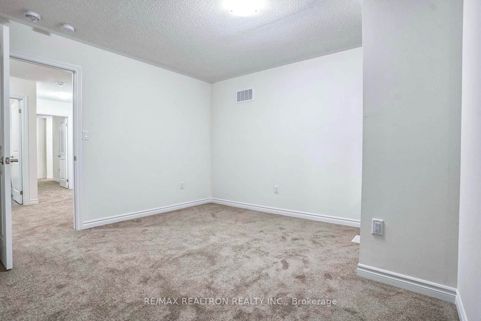 Photo 33 of 1502 Harker Street, Innisfil, Alcona — HOMEH