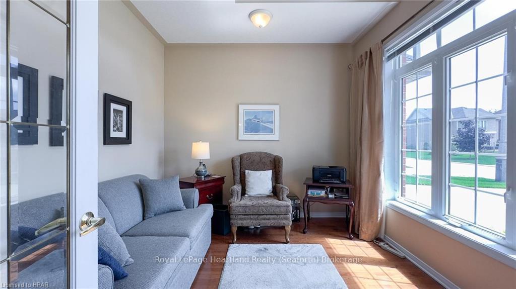 Photo 4 of 38 Stornoway Crescent, Huron East, Egmondville — HOMEH