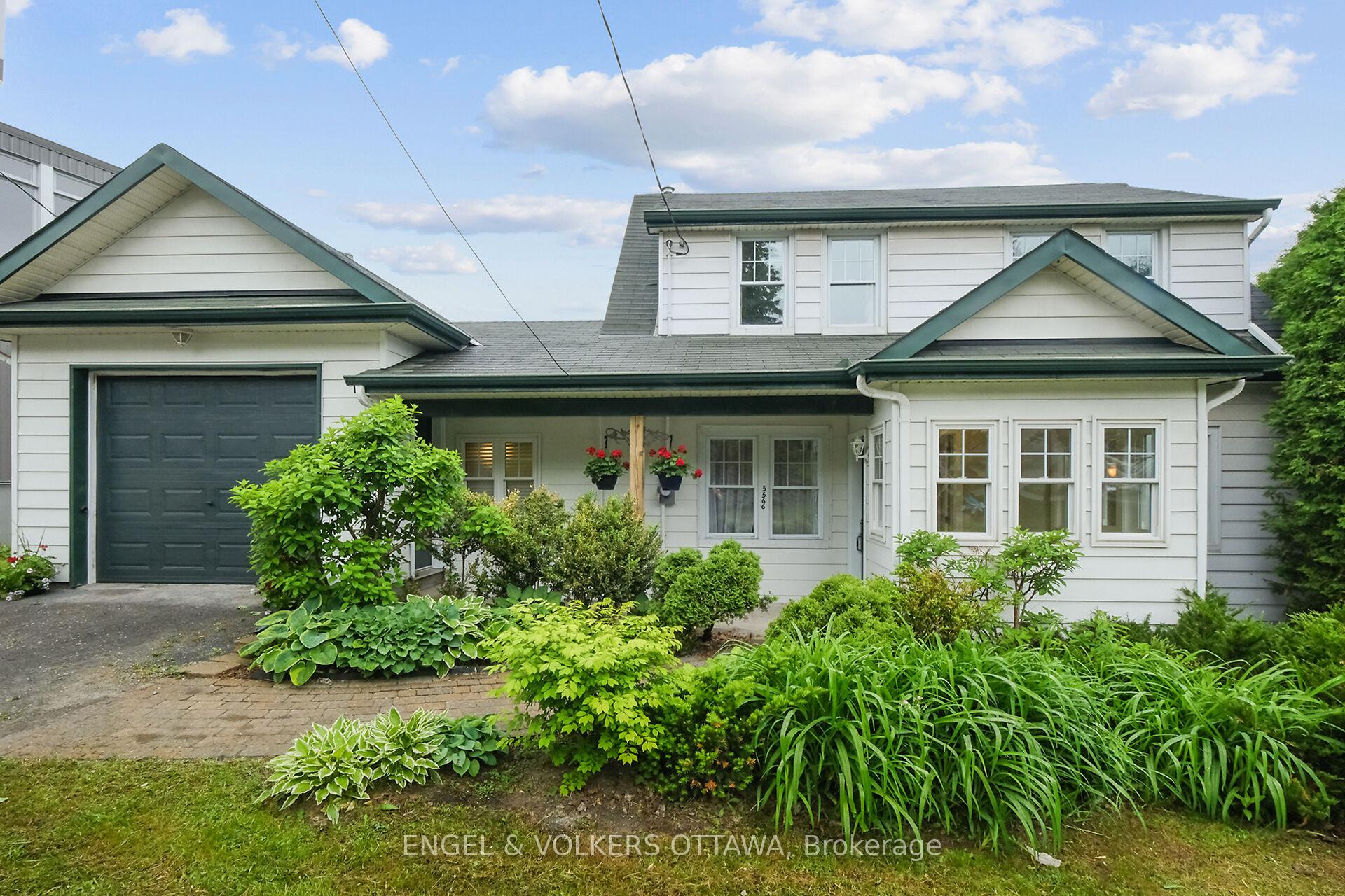 Photo 2 of 5566 Main Street, Ottawa, Manotick Village & Manotick Estates — HOMEH