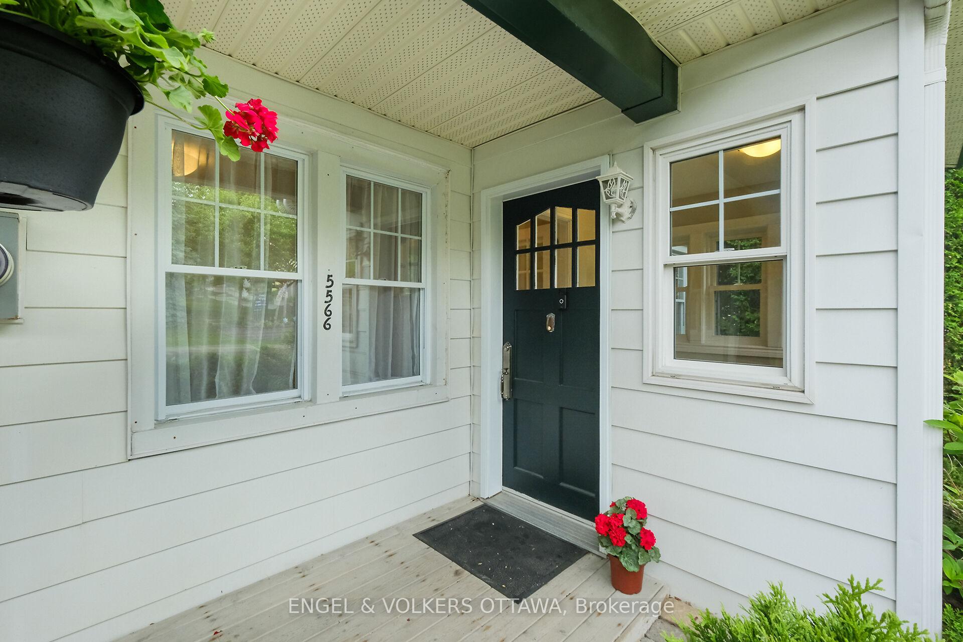 Photo 7 of 5566 Main Street, Ottawa, Manotick Village & Manotick Estates — HOMEH