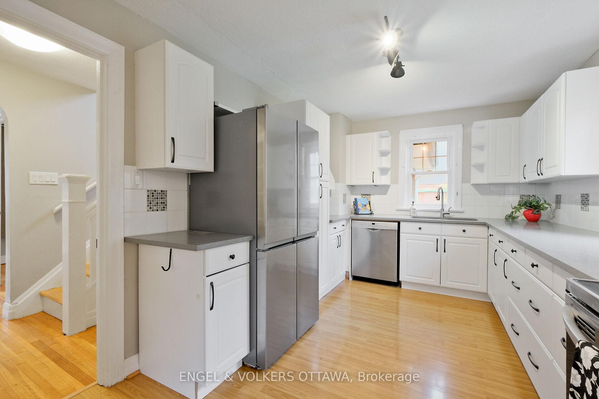 Photo 20 of 5566 Main Street, Ottawa, Manotick Village & Manotick Estates — HOMEH