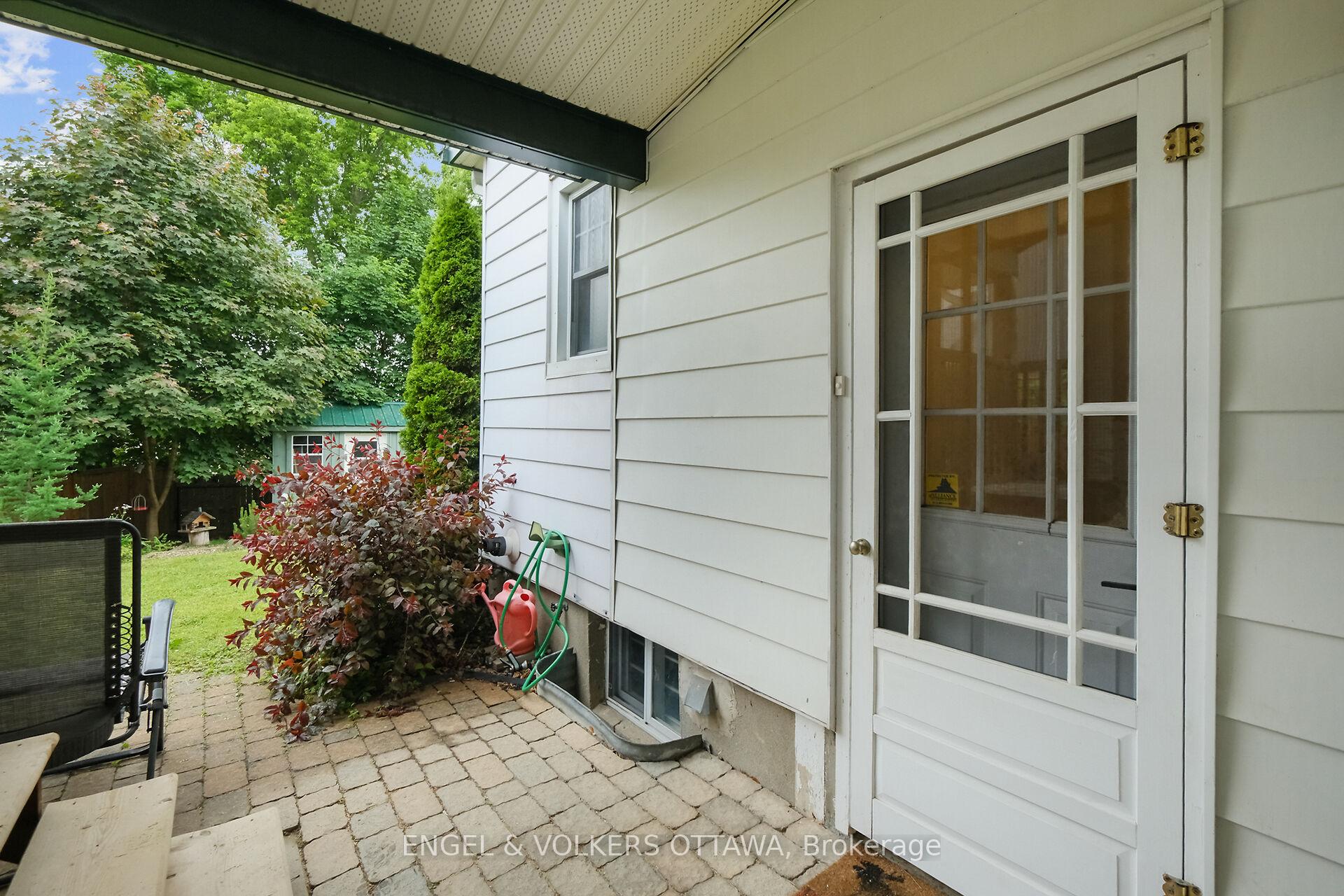 Photo 40 of 5566 Main Street, Ottawa, Manotick Village & Manotick Estates — HOMEH
