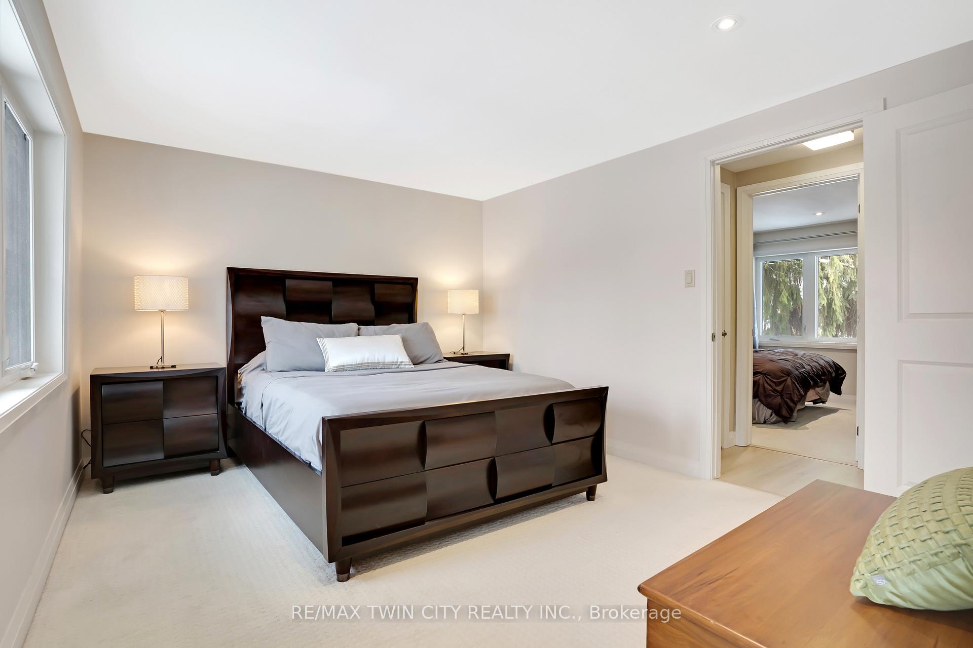 Photo 22 of 12 Sycamore Place, Kitchener — HOMEH