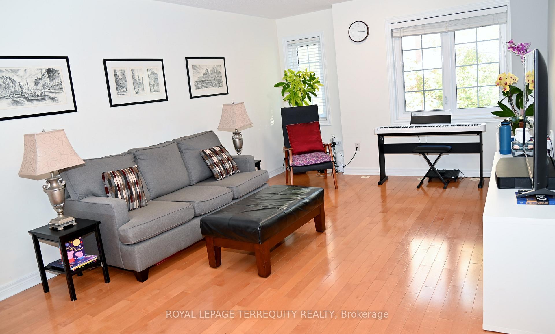 Photo 10 of 2753 Bur Oak Avenue, Markham, Cornell — HOMEH