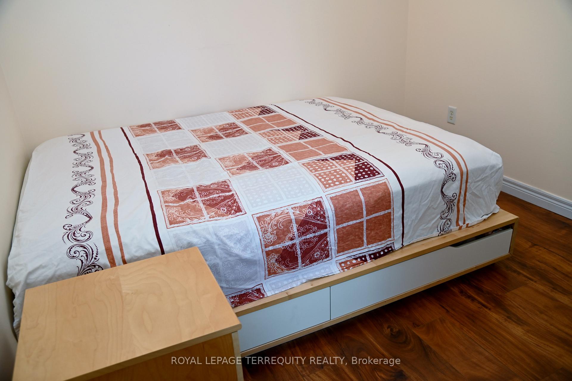 Photo 21 of 2753 Bur Oak Avenue, Markham, Cornell — HOMEH