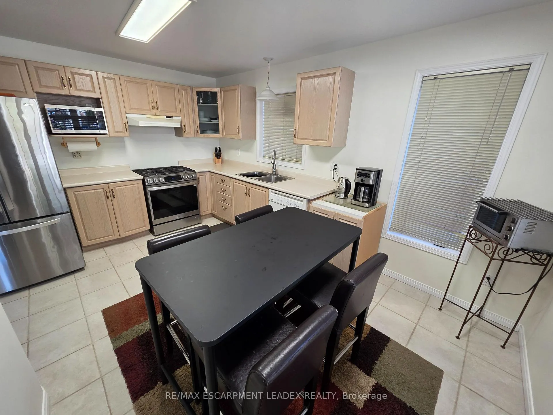 Photo 57 of 72 Brookheath Lane, Hamilton, Rural Glanbrook — HOMEH