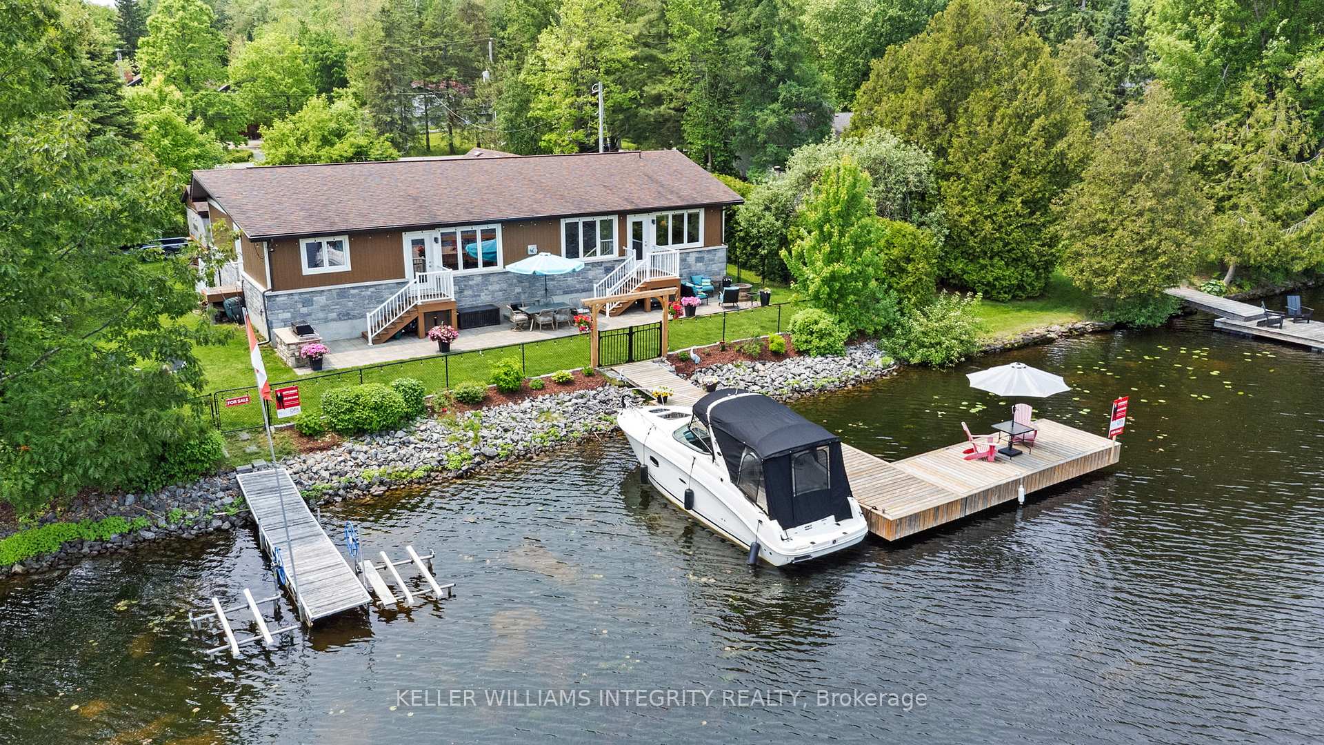 Photo 3 of 6451 Aston Road, Ottawa, Manotick South to Roger Stevens — HOMEH