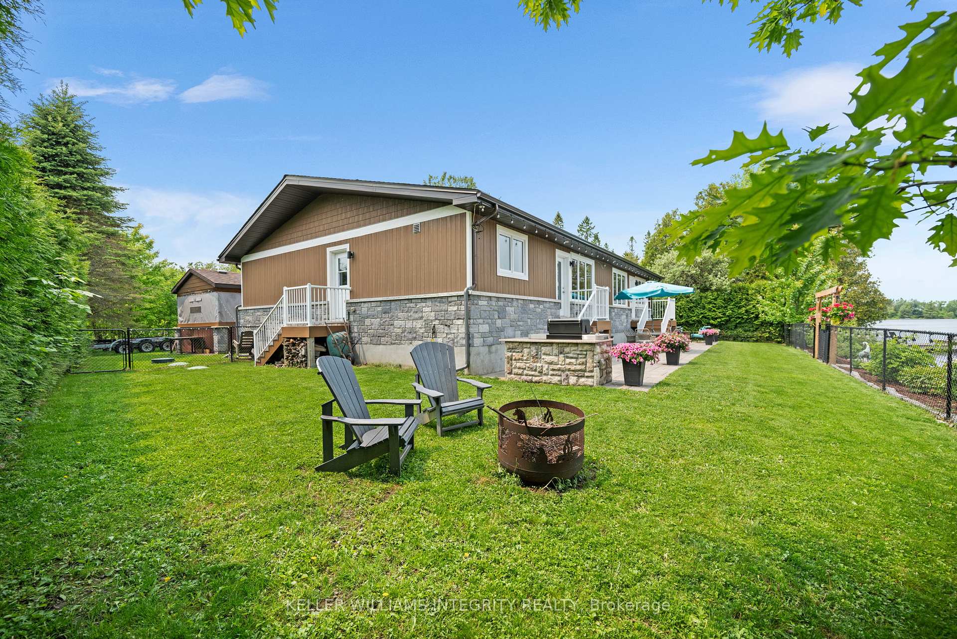 Photo 12 of 6451 Aston Road, Ottawa, Manotick South to Roger Stevens — HOMEH