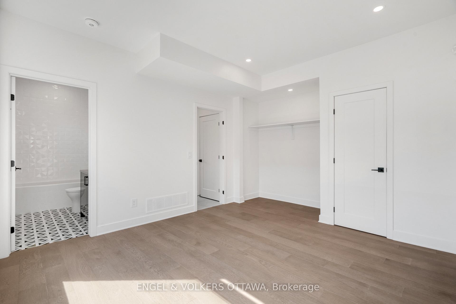 Photo 7 of 75 Guigues Avenue, Ottawa, Lower Town/Byward Market — HOMEH