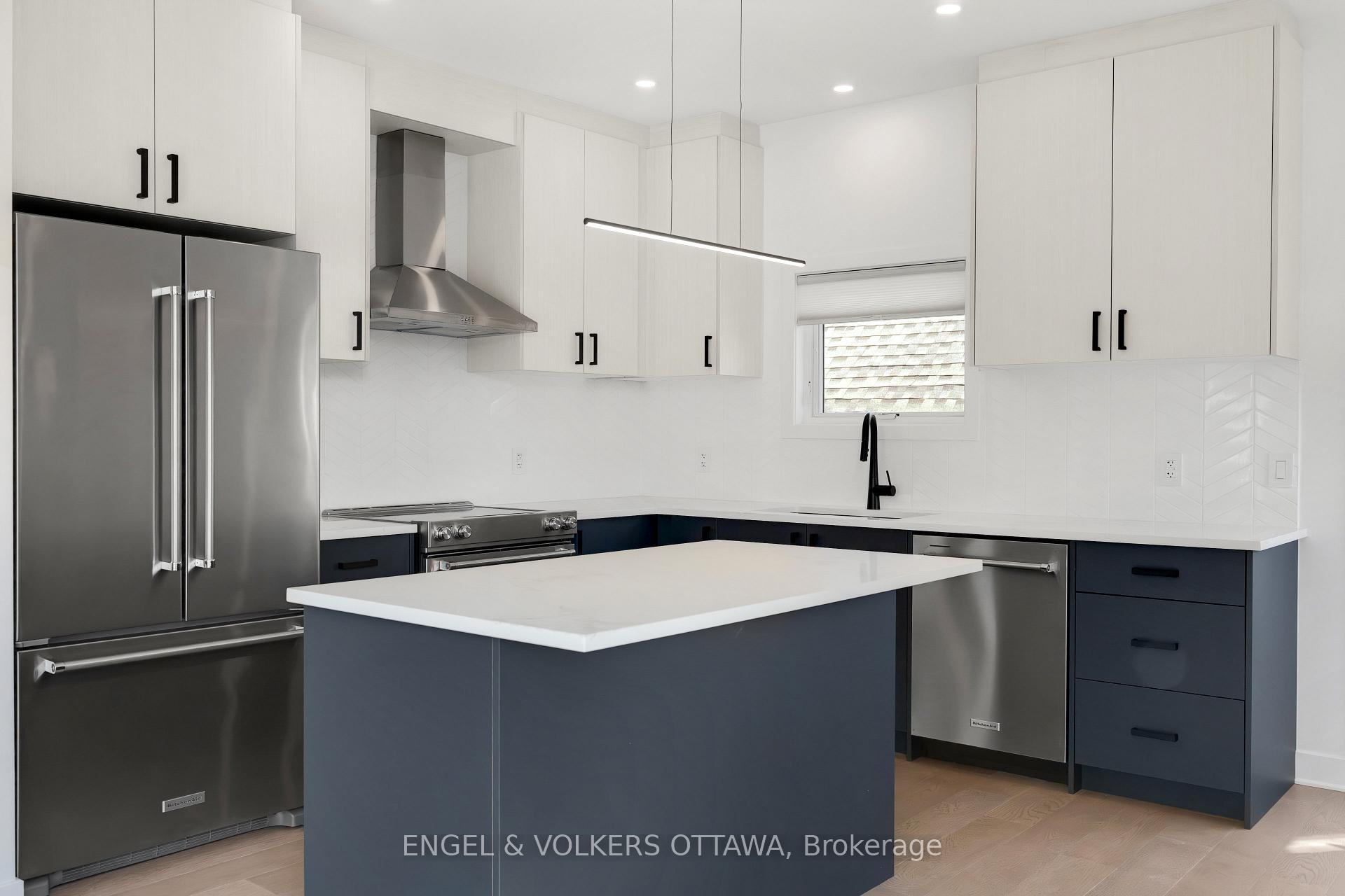 Photo 13 of 75 Guigues Avenue, Ottawa, Lower Town/Byward Market — HOMEH