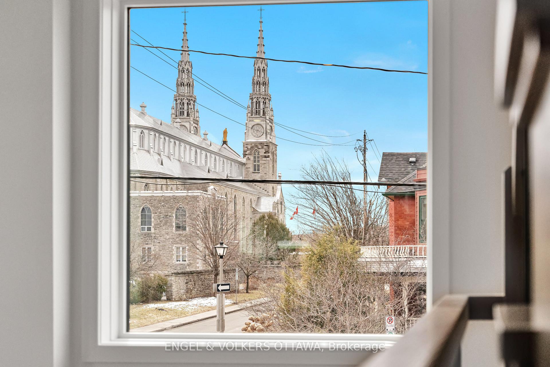 Photo 19 of 75 Guigues Avenue, Ottawa, Lower Town/Byward Market — HOMEH