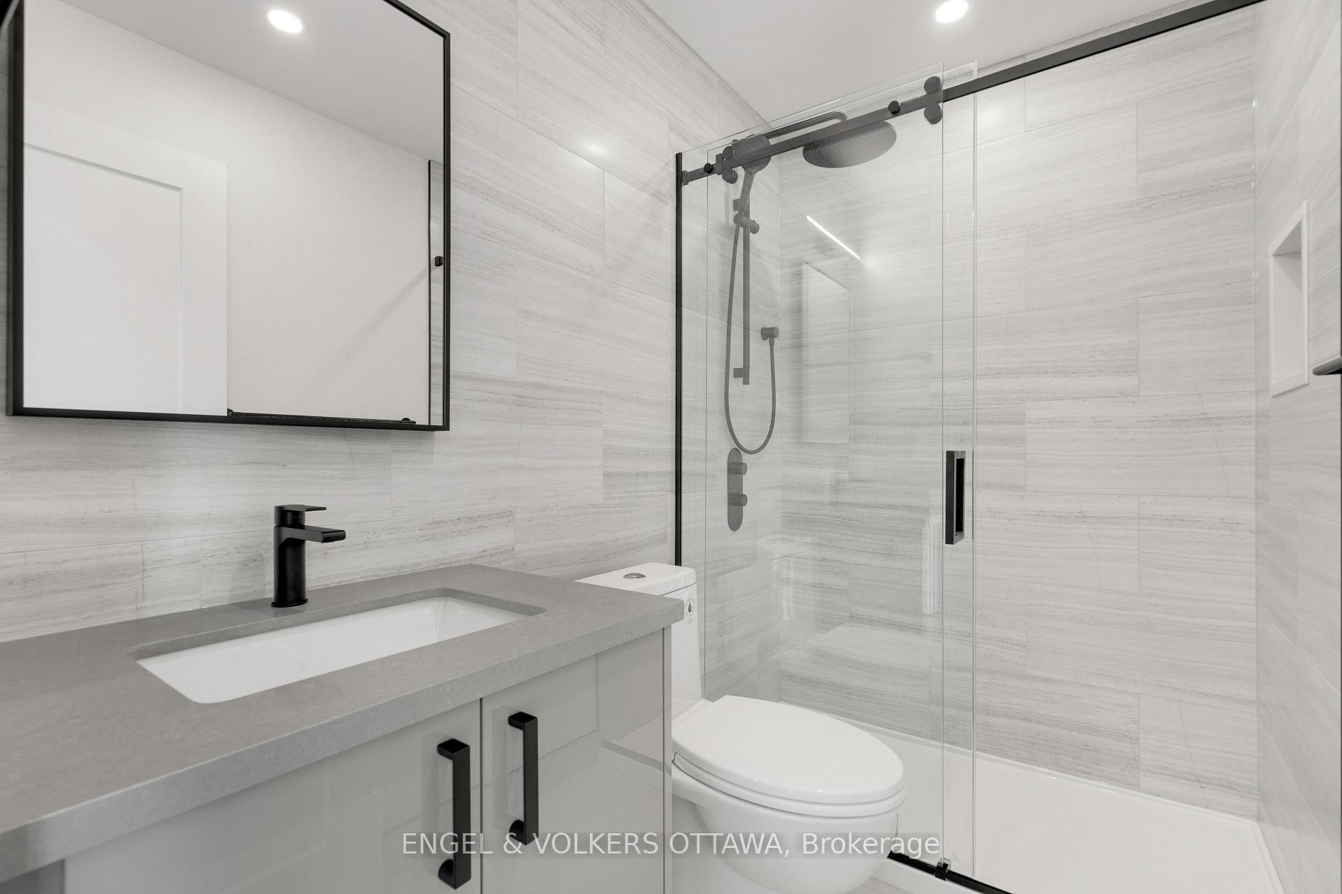 Photo 21 of 75 Guigues Avenue, Ottawa, Lower Town/Byward Market — HOMEH