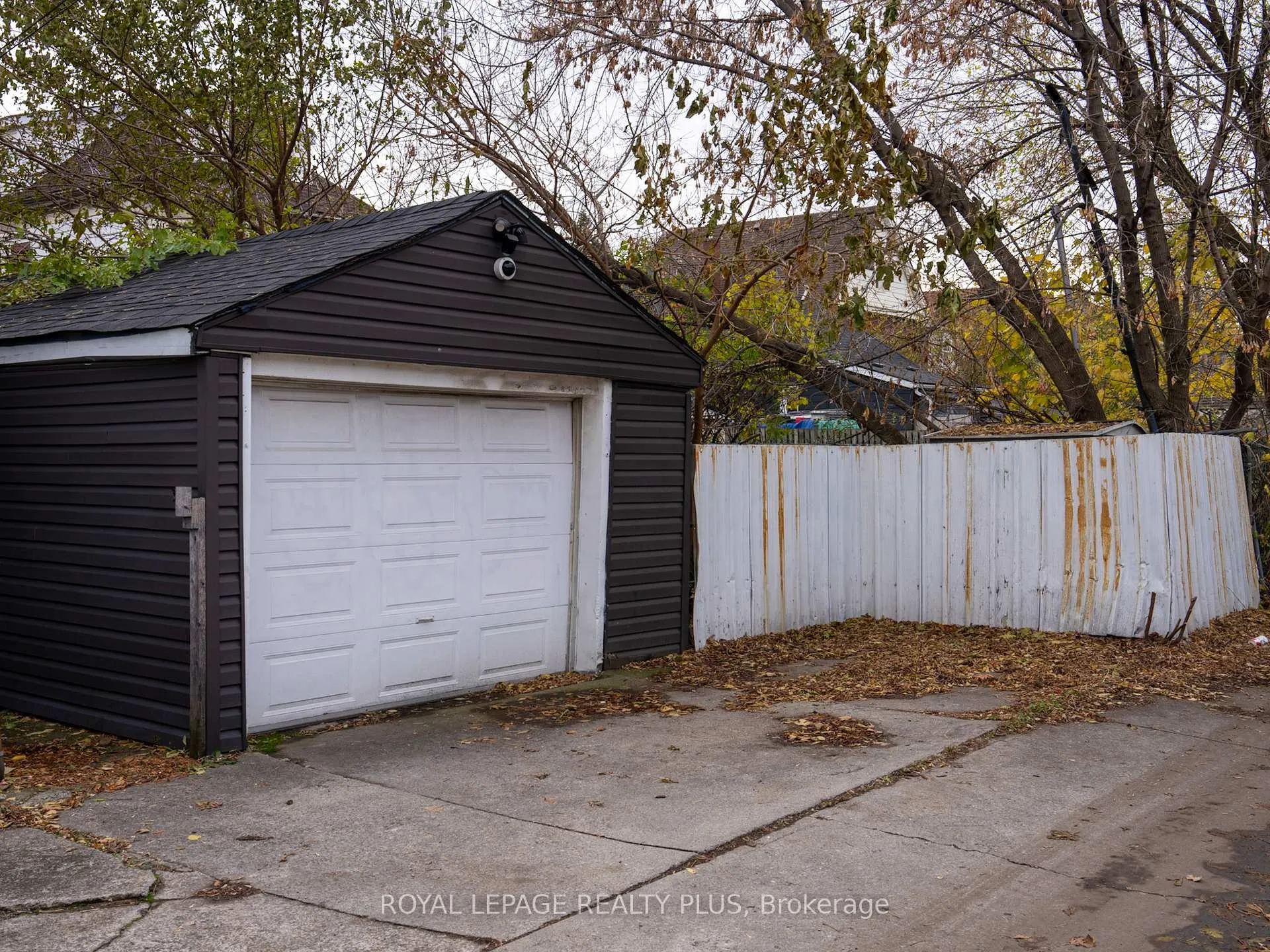 Photo 78 of 165 Cavell Avenue, Hamilton, Crown Point — HOMEH