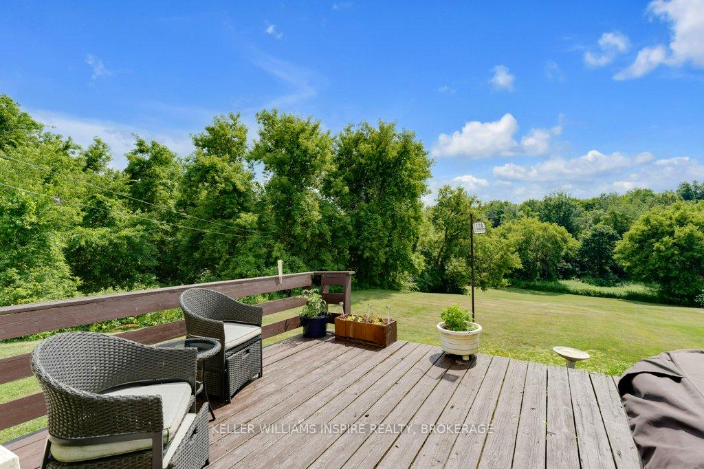 Photo 35 of 1598 County Rd 6 N, Loyalist, Lennox and Addington - South — HOMEH