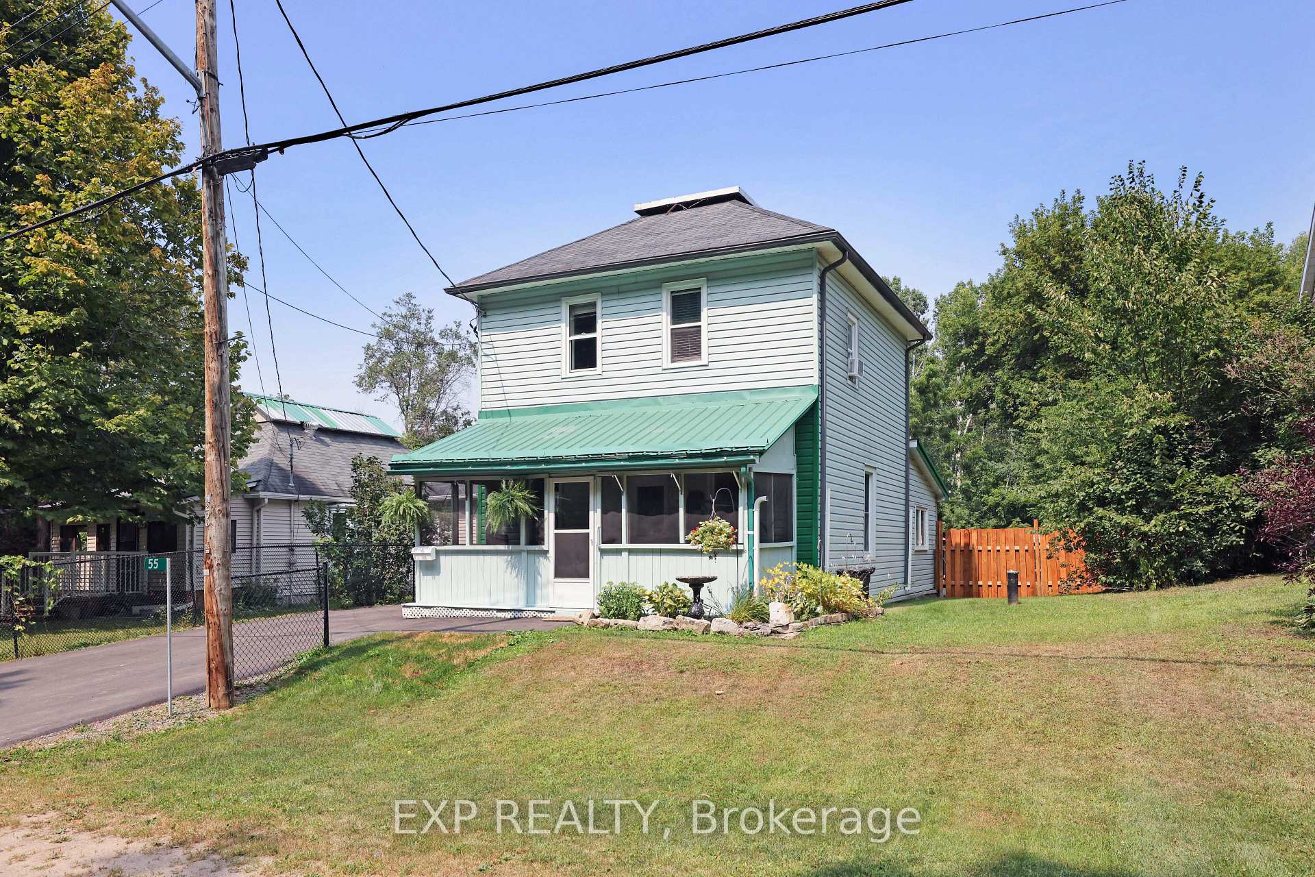 Photo 2 of 55 Division Street N, McNab/Braeside, Mcnab/Braeside Twps — HOMEH