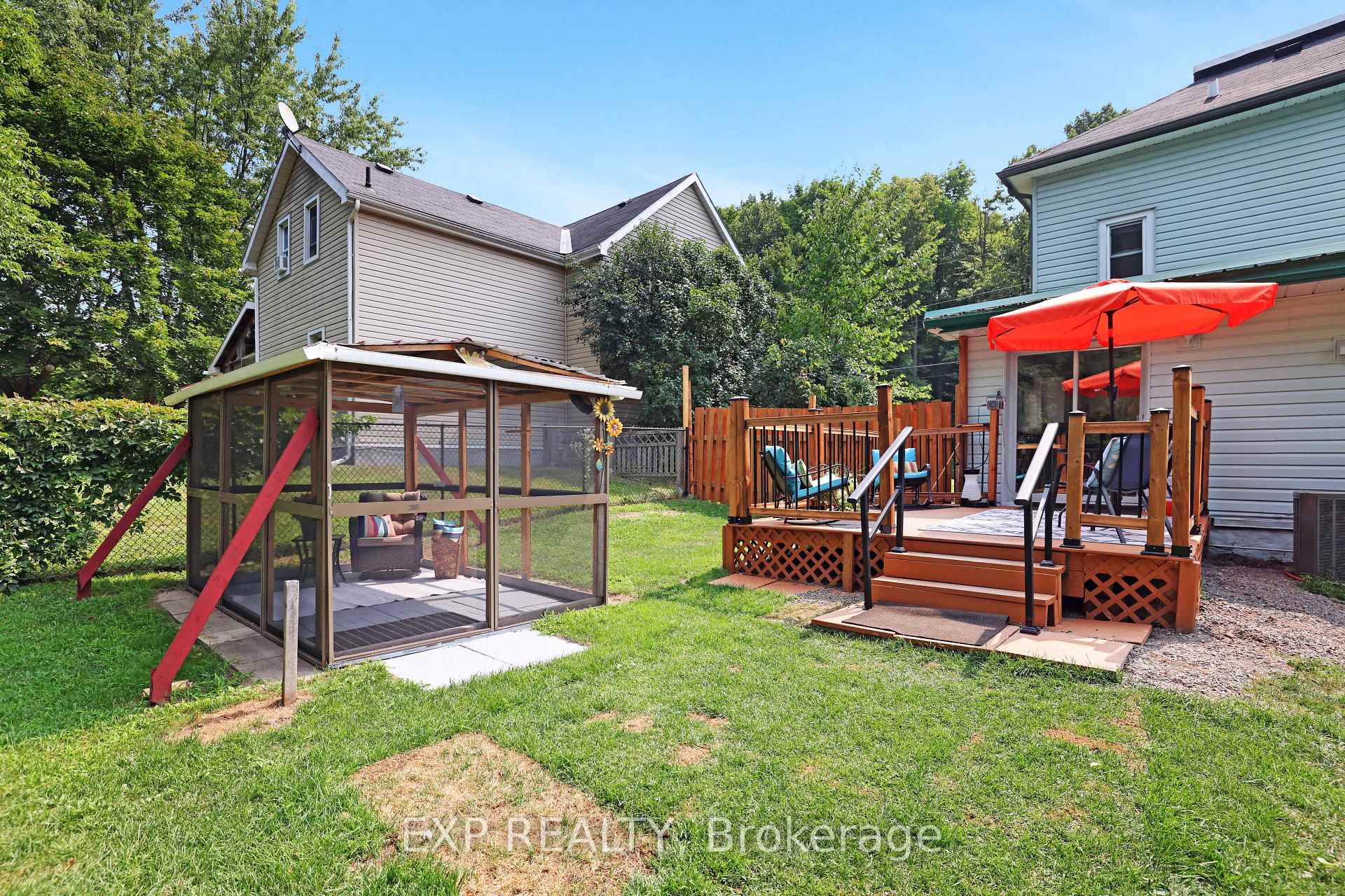 Photo 24 of 55 Division Street N, McNab/Braeside, Mcnab/Braeside Twps — HOMEH