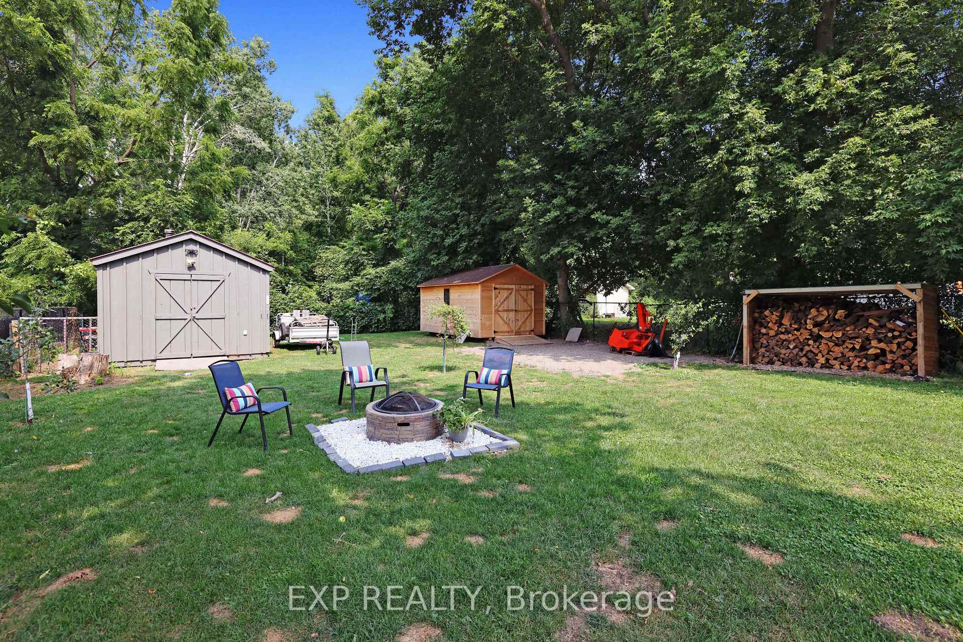Photo 26 of 55 Division Street N, McNab/Braeside, Mcnab/Braeside Twps — HOMEH