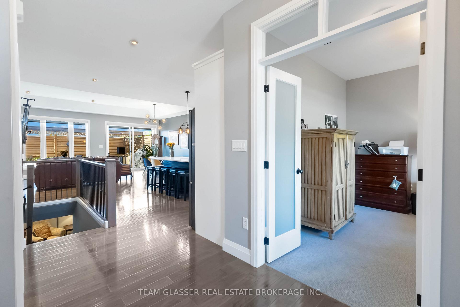 Photo 8 of 151 Spencer Avenue, Lucan Biddulph, Lucan — HOMEH