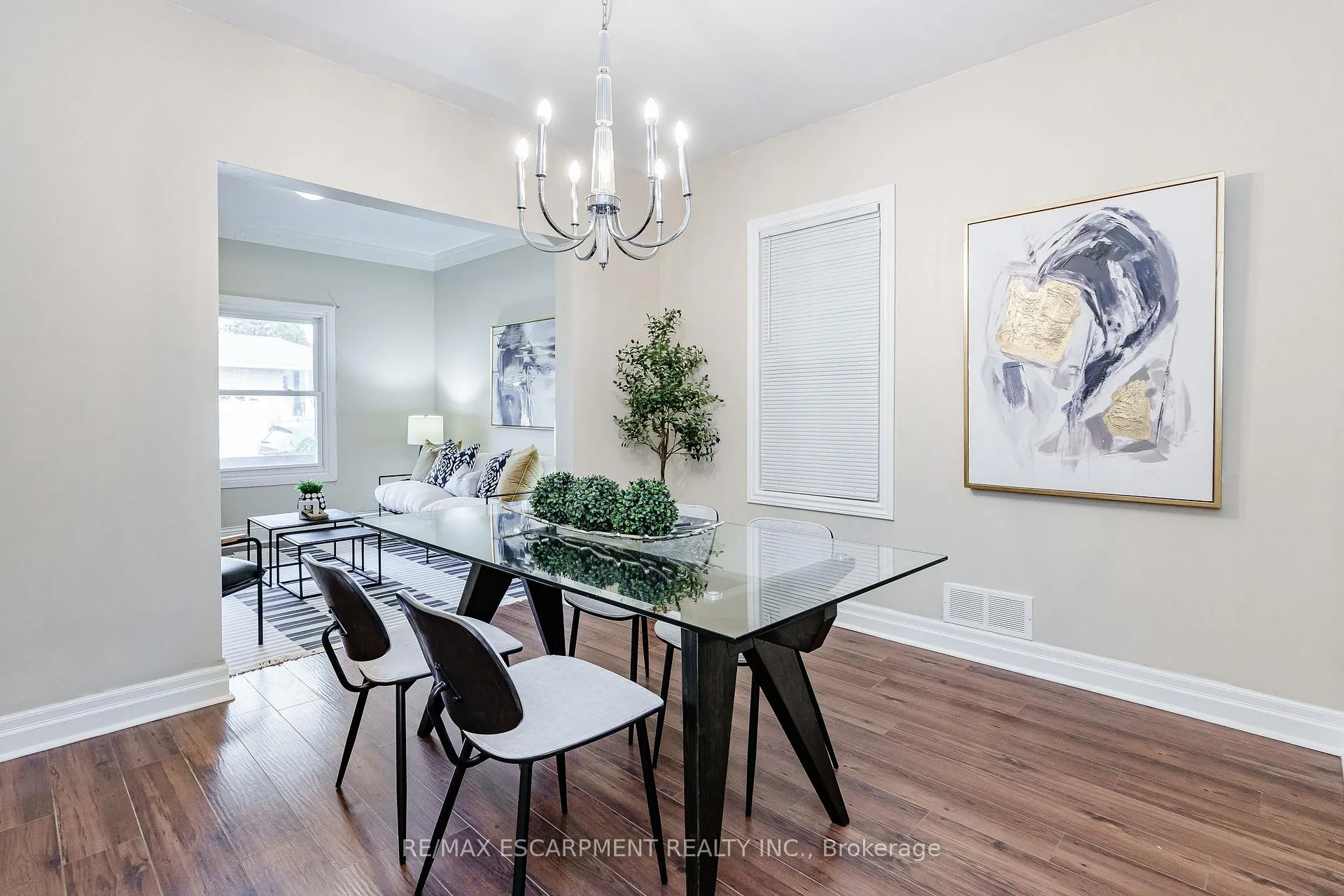 Photo 8 of 20 Burlington Street E, Hamilton, North End — HOMEH