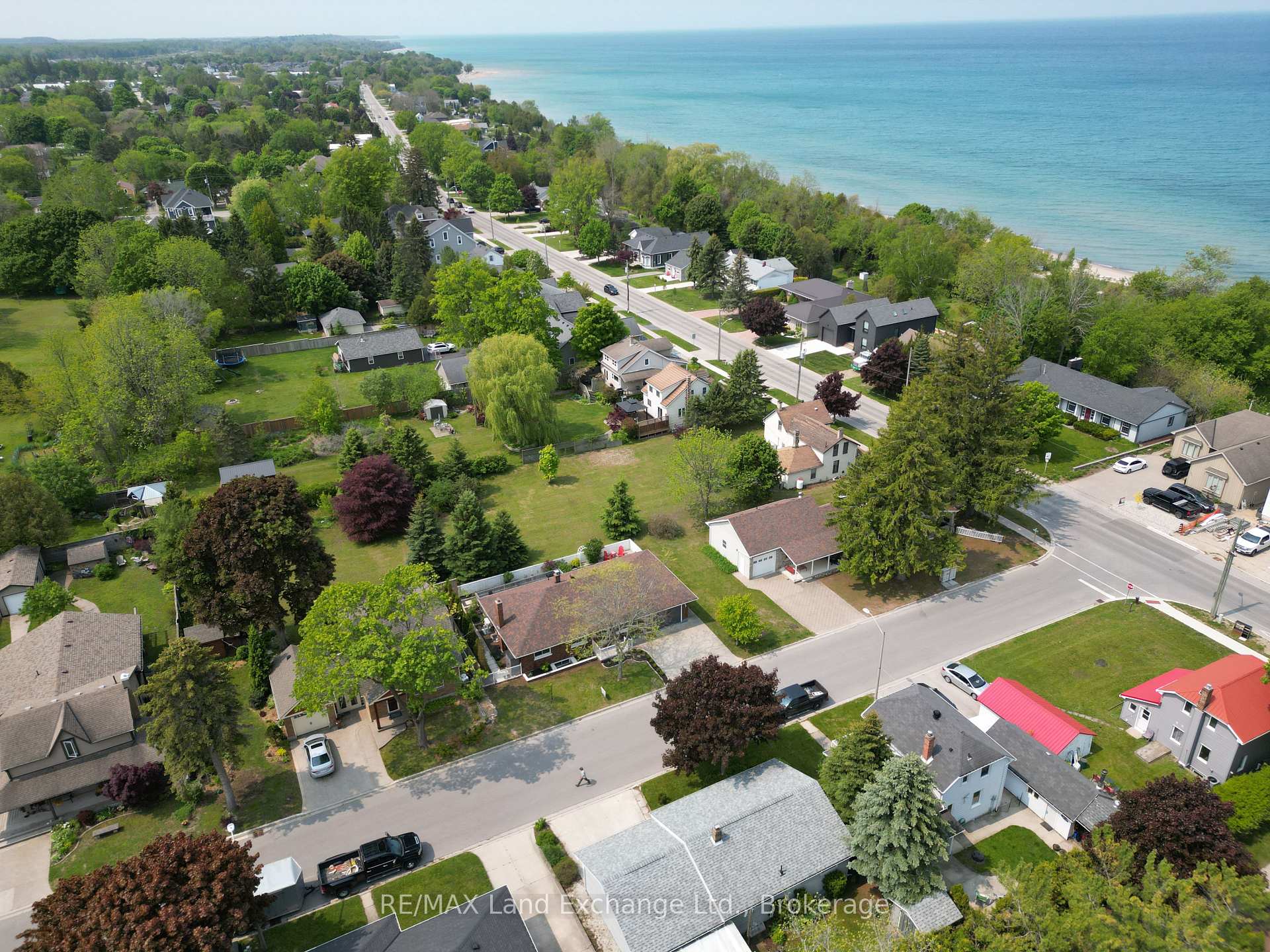 Photo 23 of 262 Gordon Street, Kincardine — HOMEH