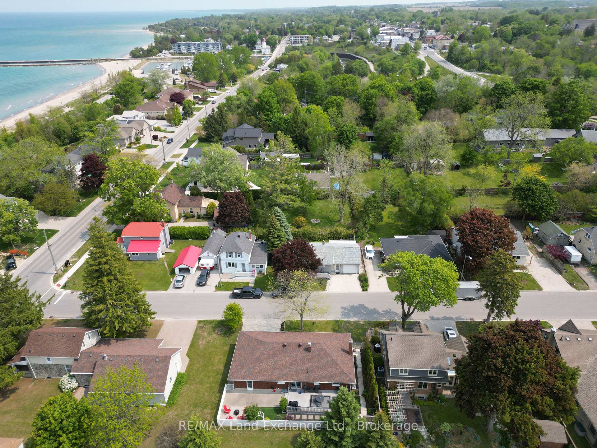 Photo 26 of 262 Gordon Street, Kincardine — HOMEH